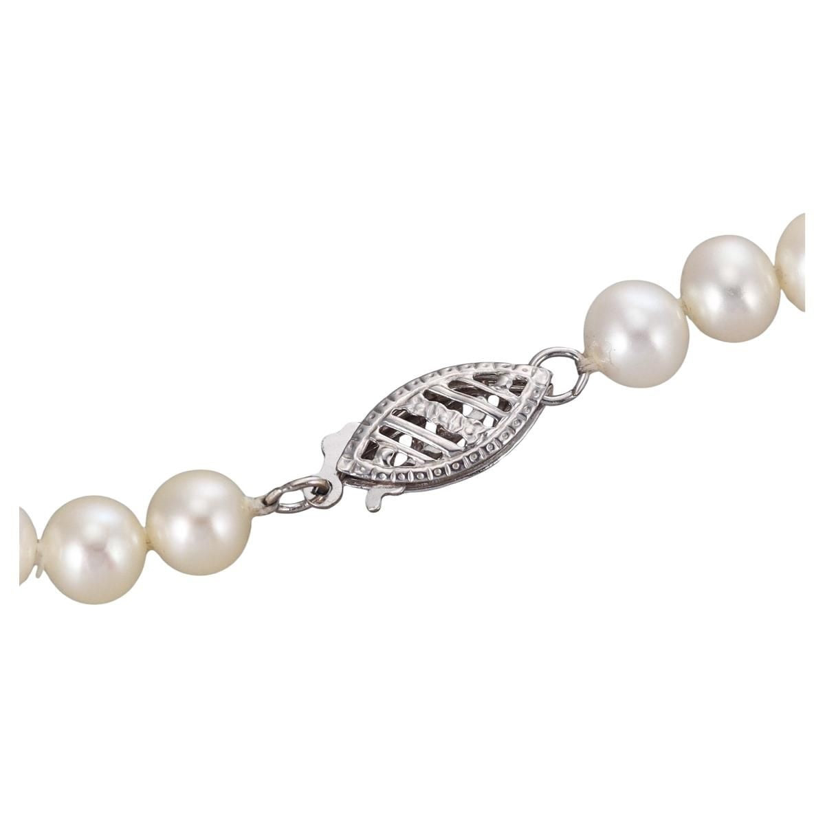 14k Gold Diamond Pearl Necklace