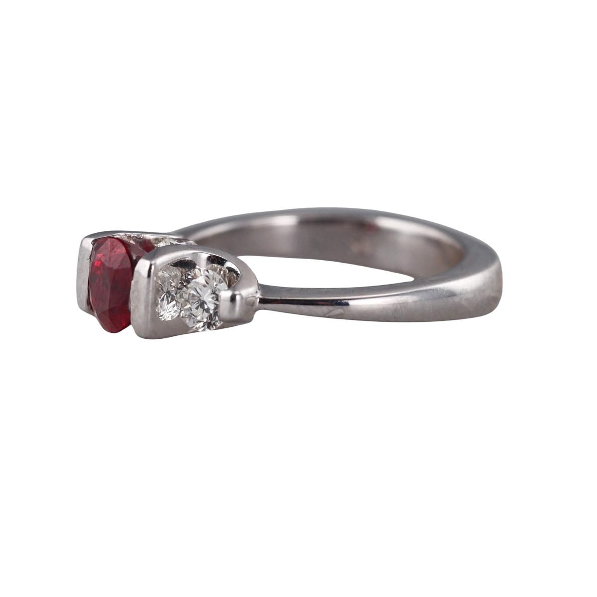 18k Gold Diamond Ruby Ring