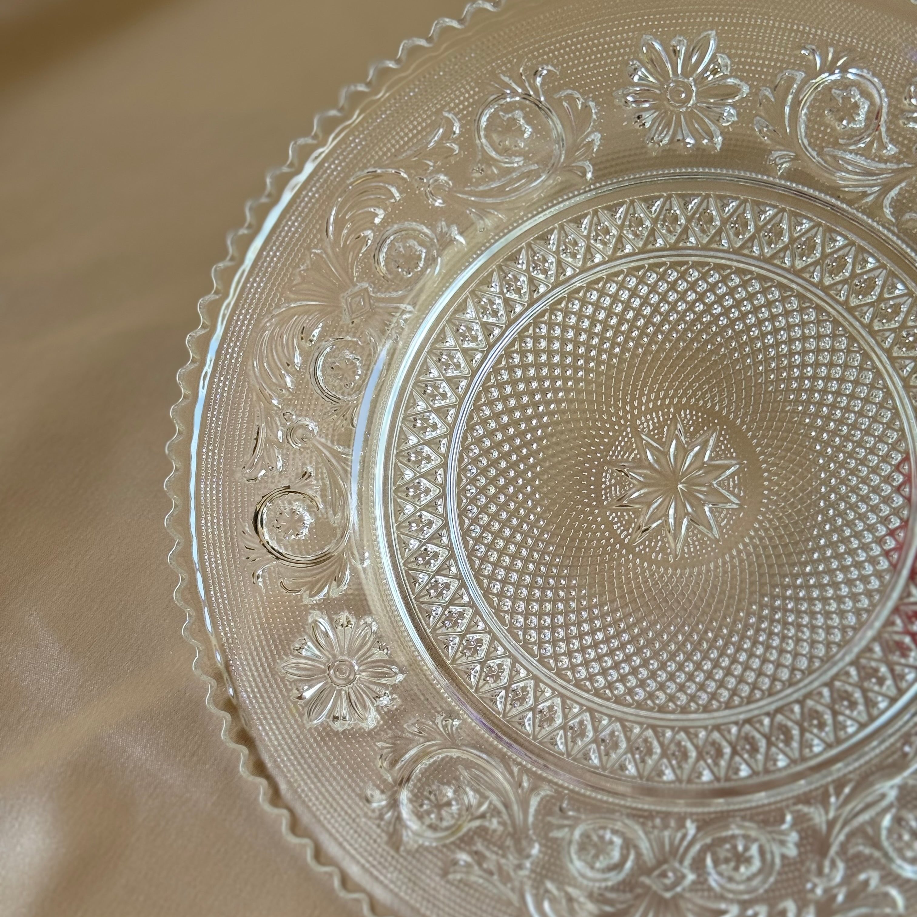 Baccarat Crystal Arabesque Plate 1732504