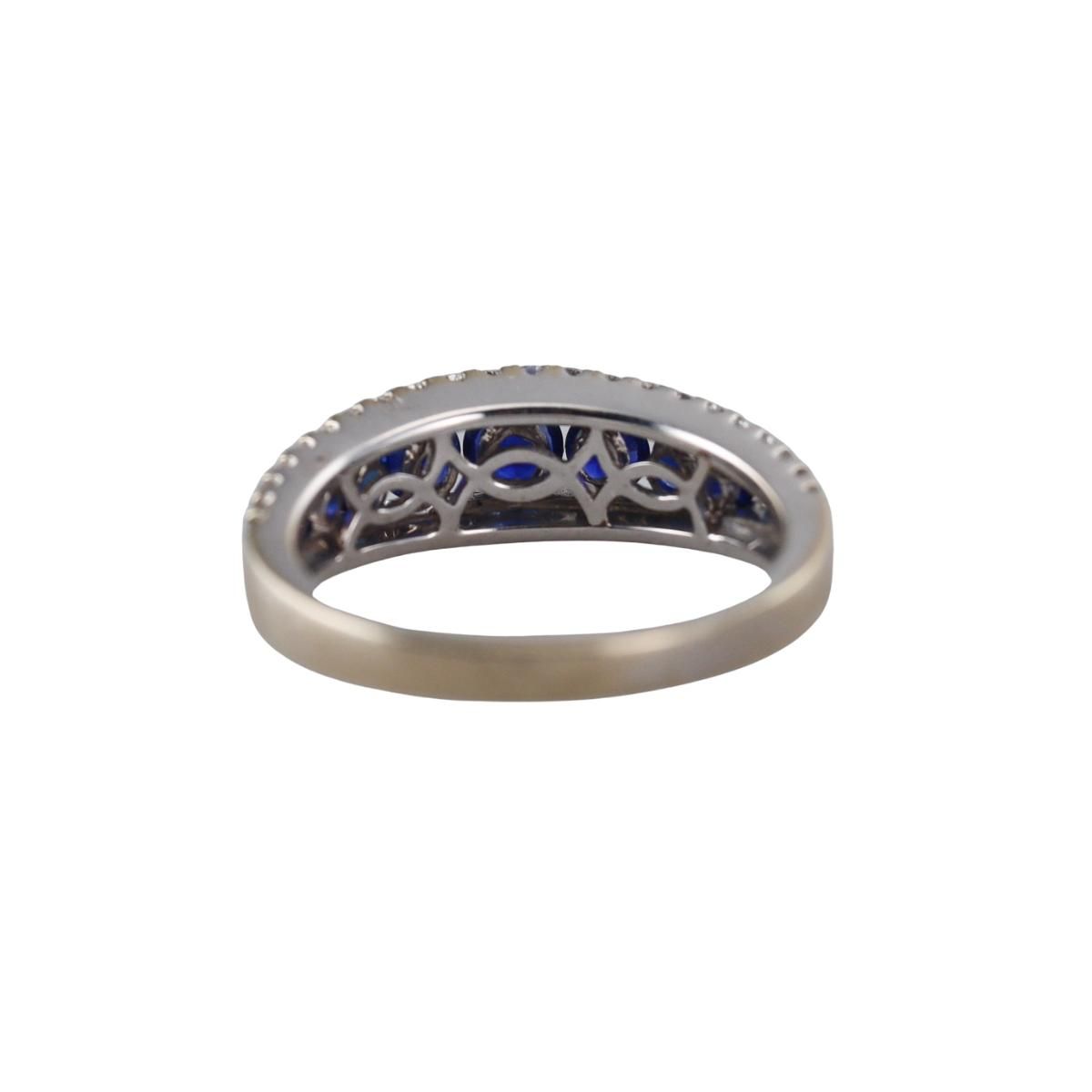 18k Gold Sapphire Diamond Ring