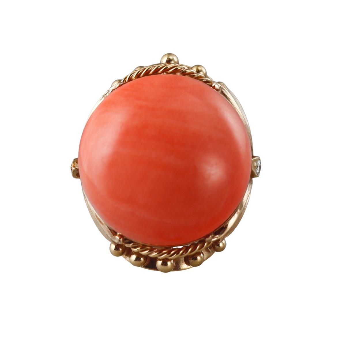 1960s 18k Gold Coral Diamond Ring