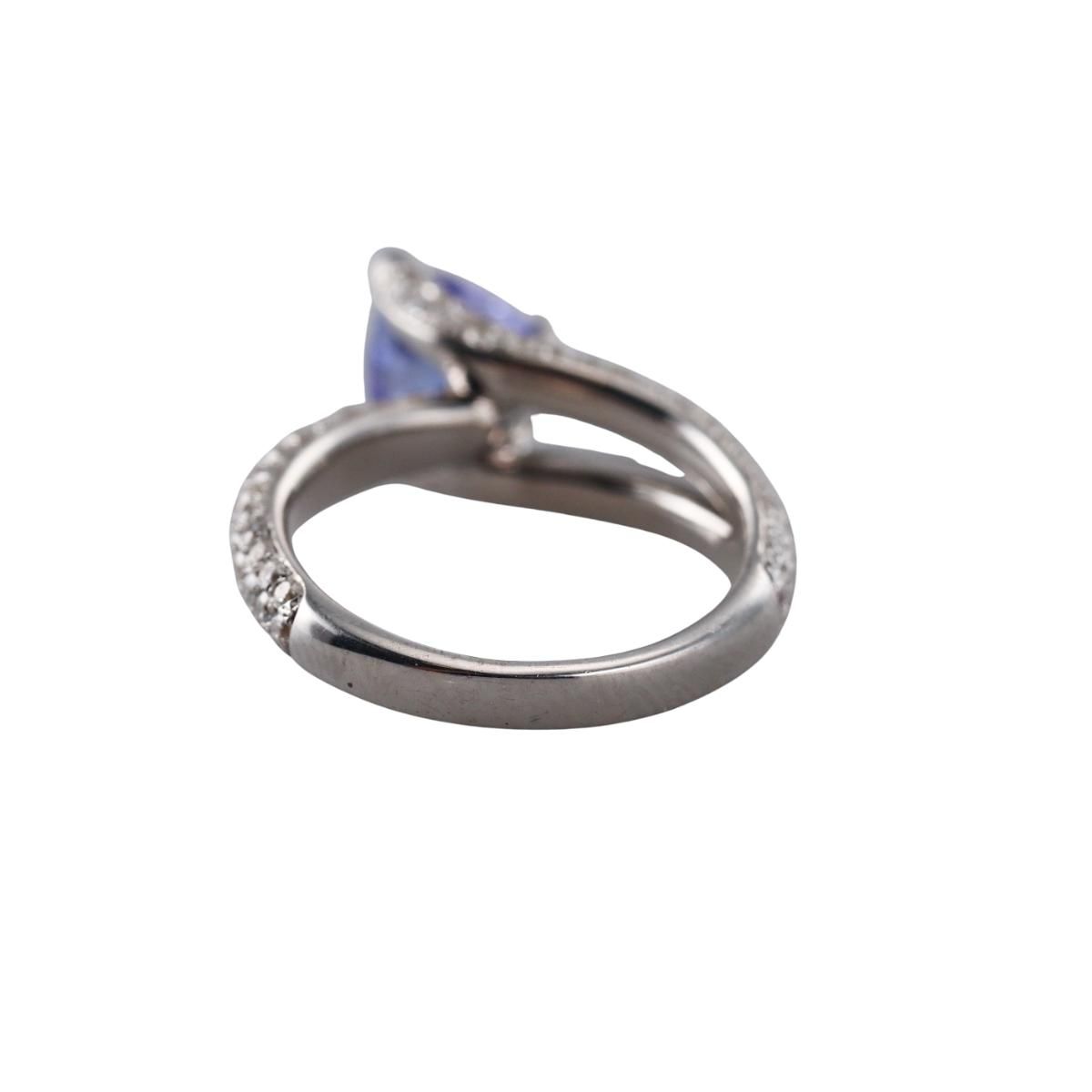 1.50ct Tanzanite Diamond 18k Gold Ring