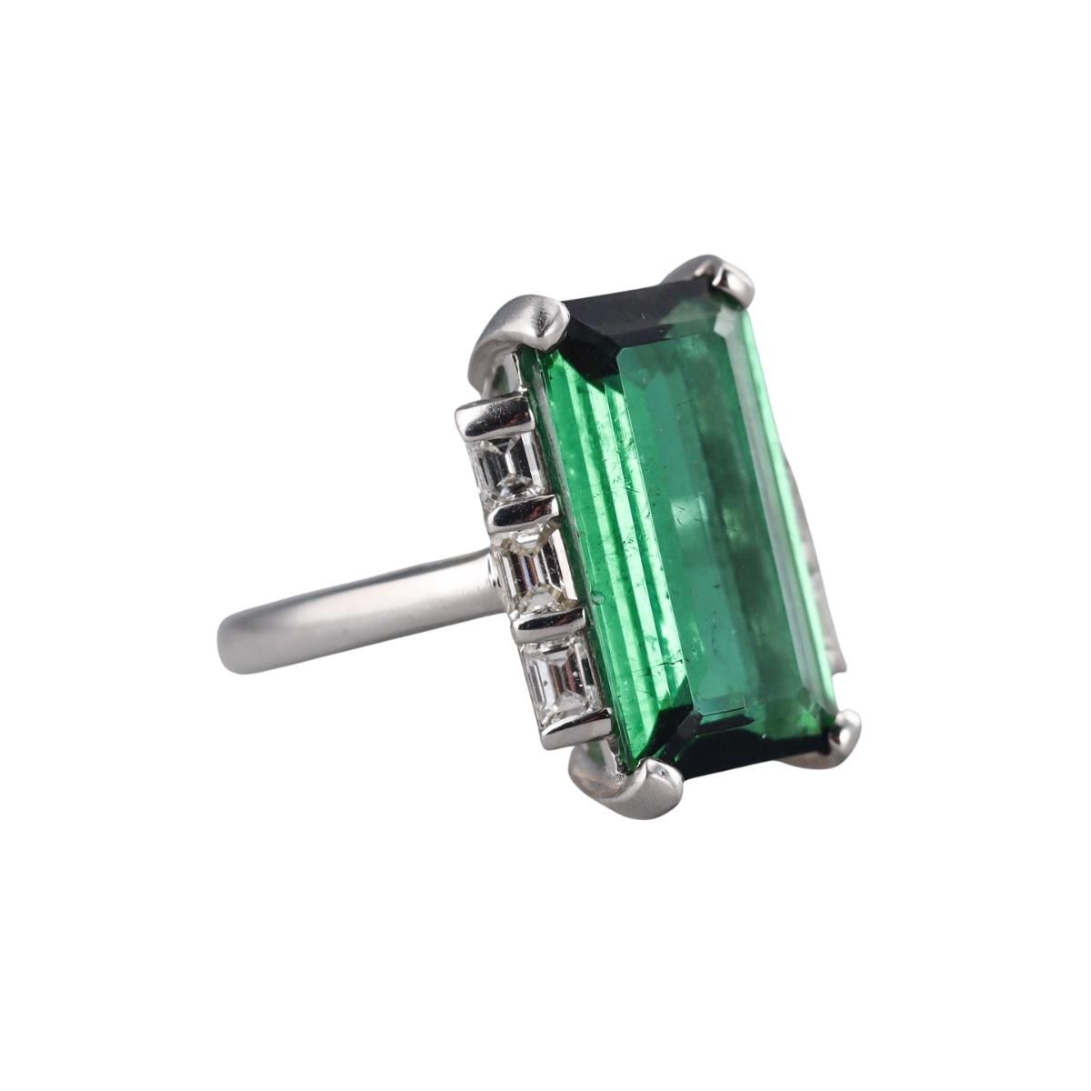 Platinum 7.50ct Green Tourmaline Diamond Ring