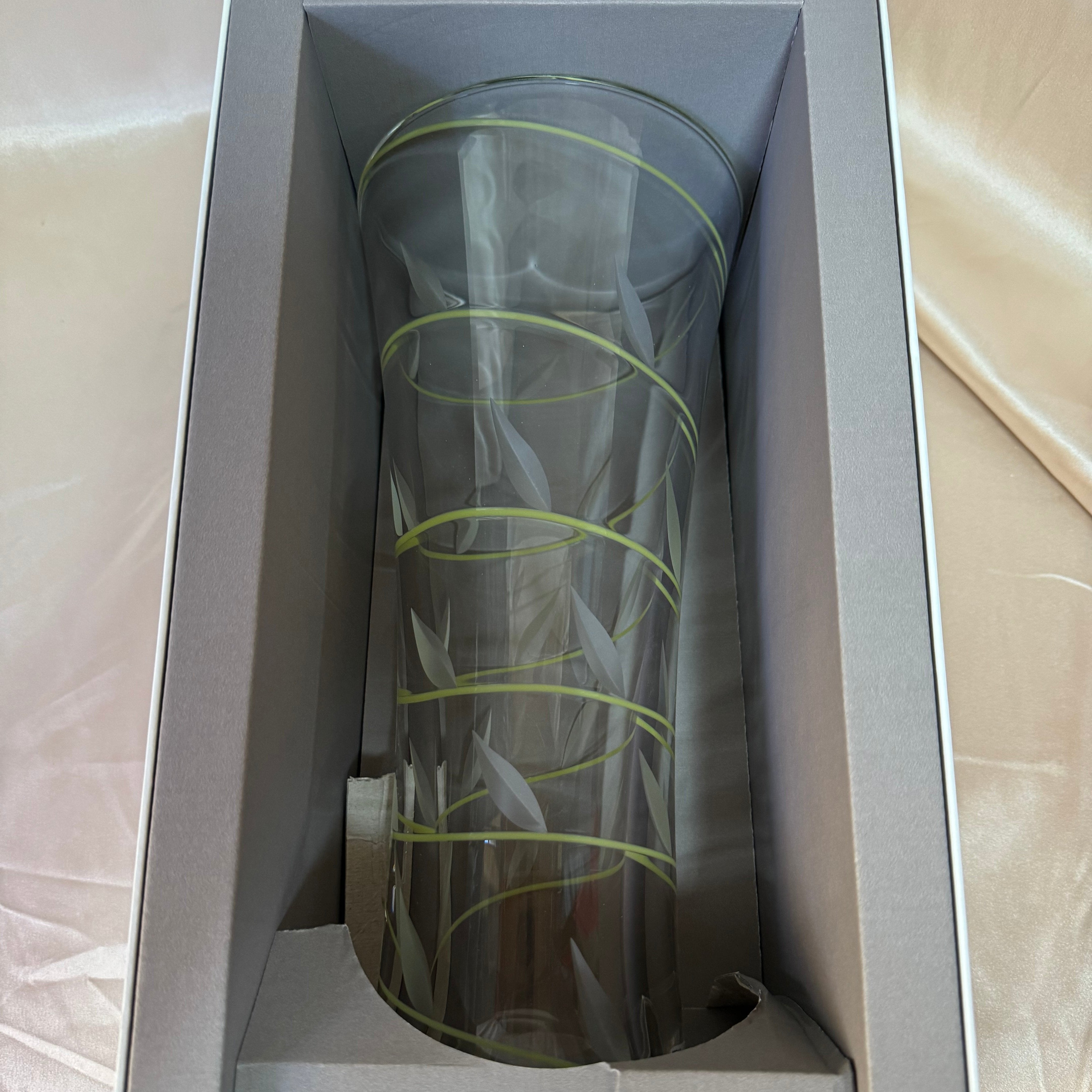 Saint-Louis Pistache Large Crystal Vase 027440