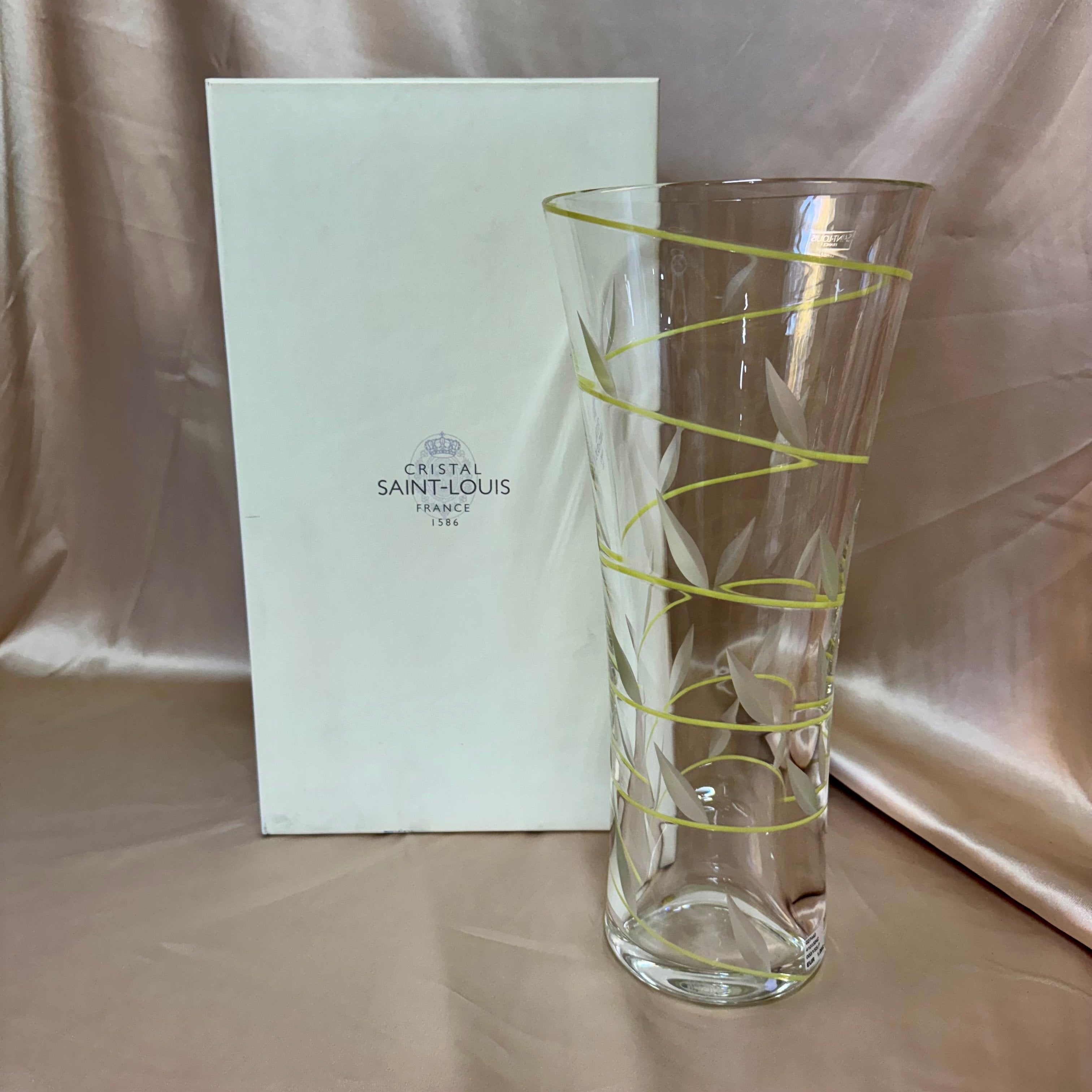 Saint-Louis Pistache Large Crystal Vase 027440