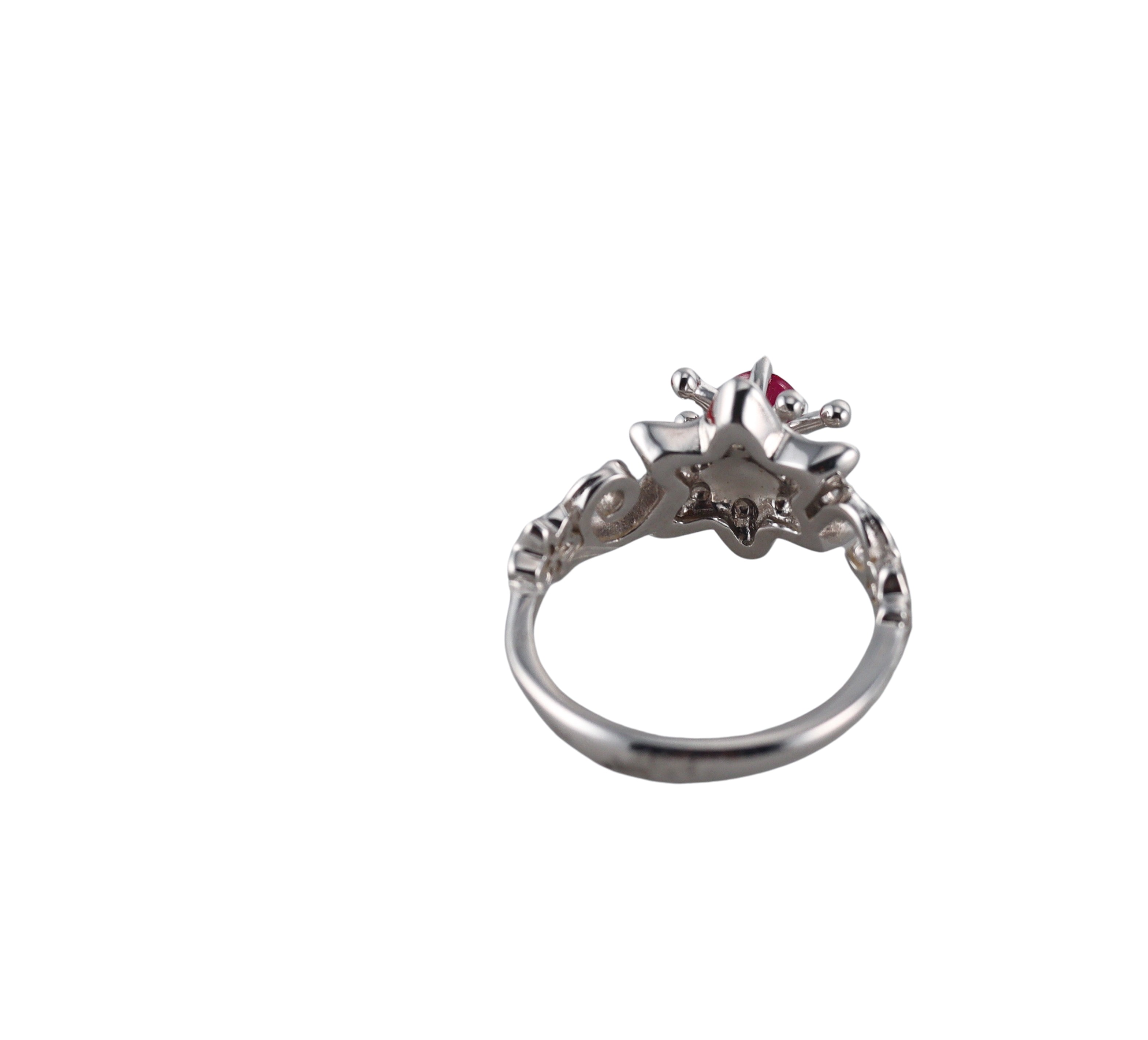 18k Gold Carrera Y Carrera Ruby Flower Ring