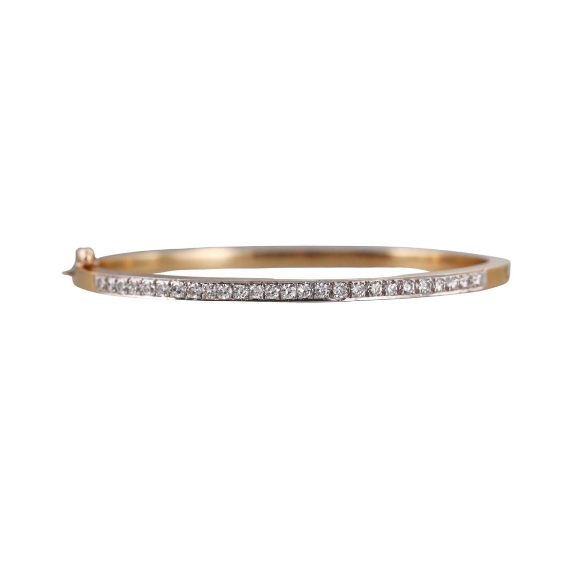 18k Gold Diamond Bangle Bracelet