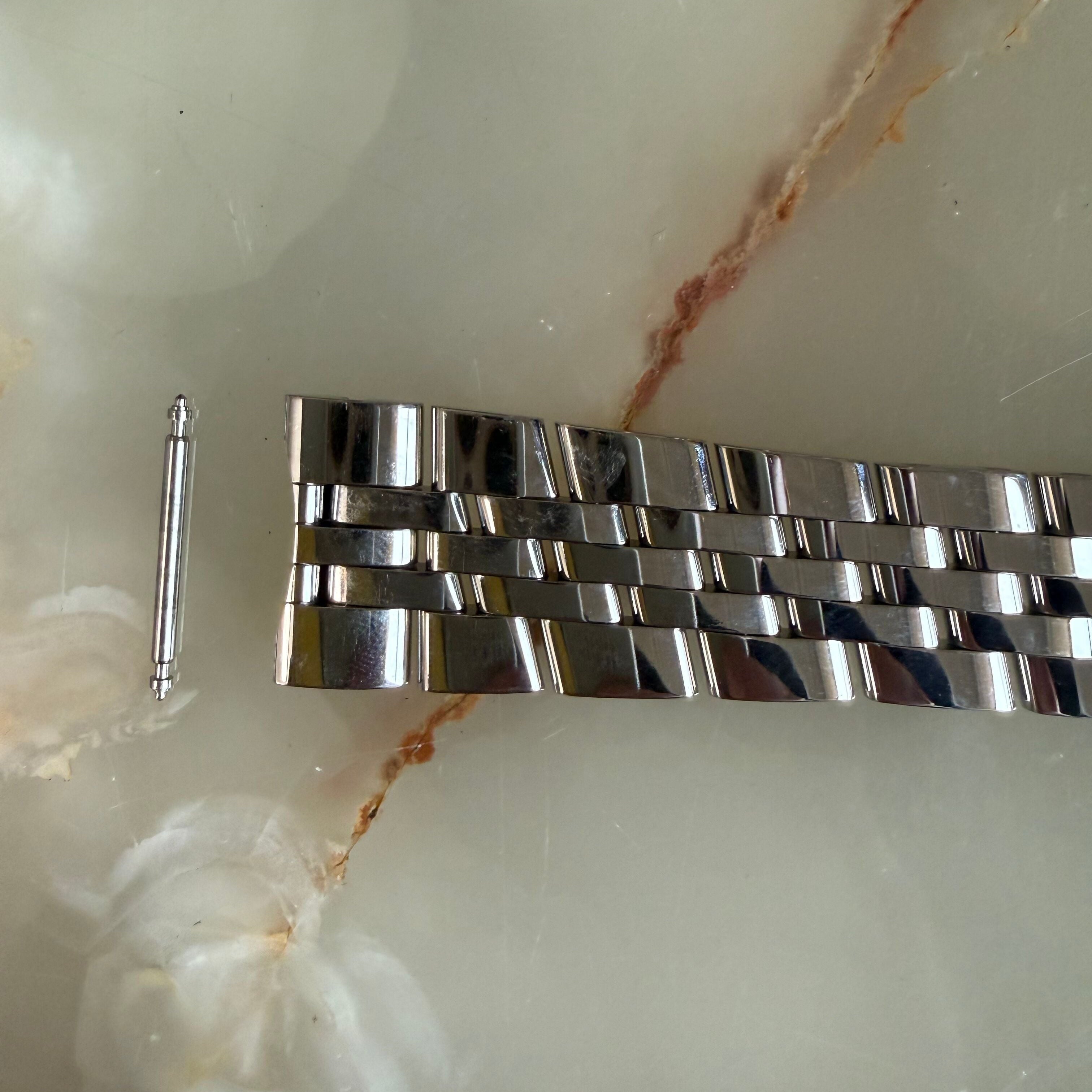 Authentic Breitling Stainless Steel 22mm Watch Bracelet S3906