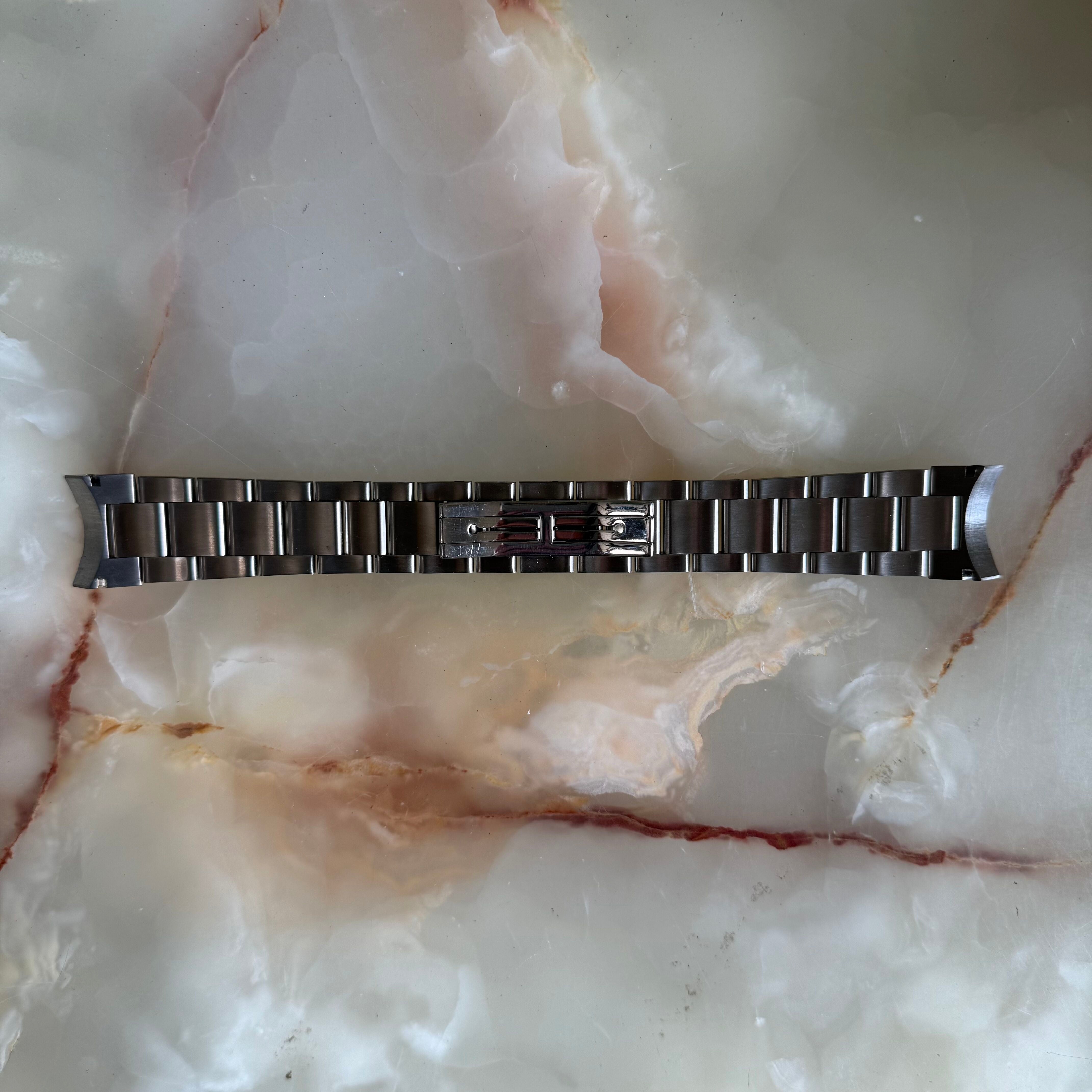 Authentic Girard Perregaux Titanium Watch Bracelet 22mm 498021.21