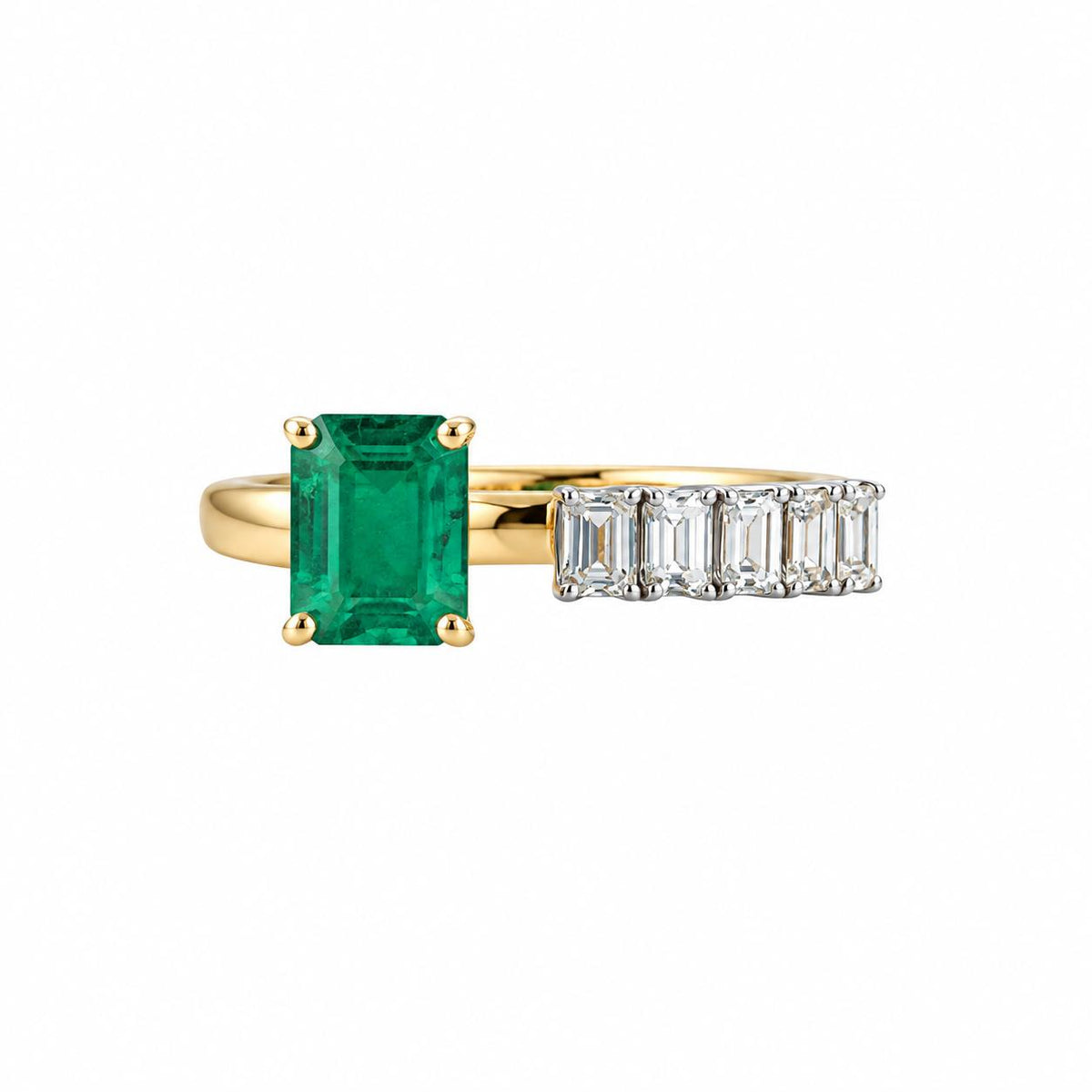 18k Gold Diamond Emerald Ring