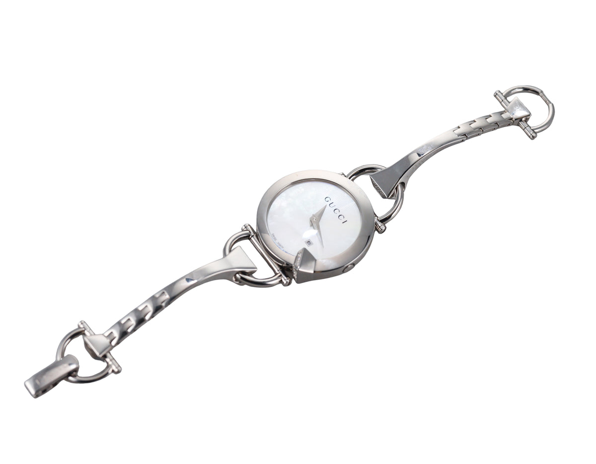 Gucci Chiodo Mother of Pearl Diamond Steel Ladies Watch YA122506