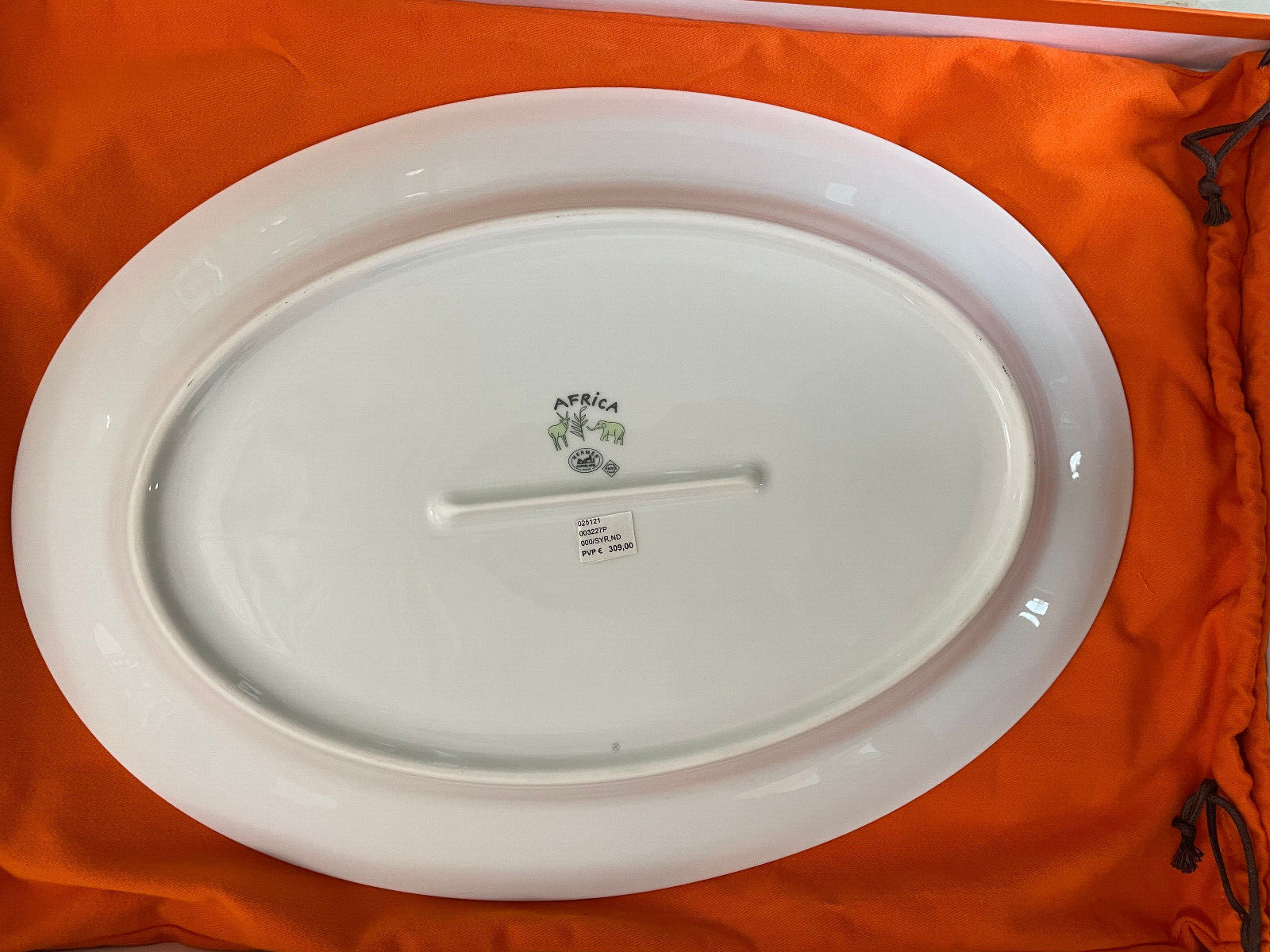 Hermes Africa Large Oval Serving Plate 025121