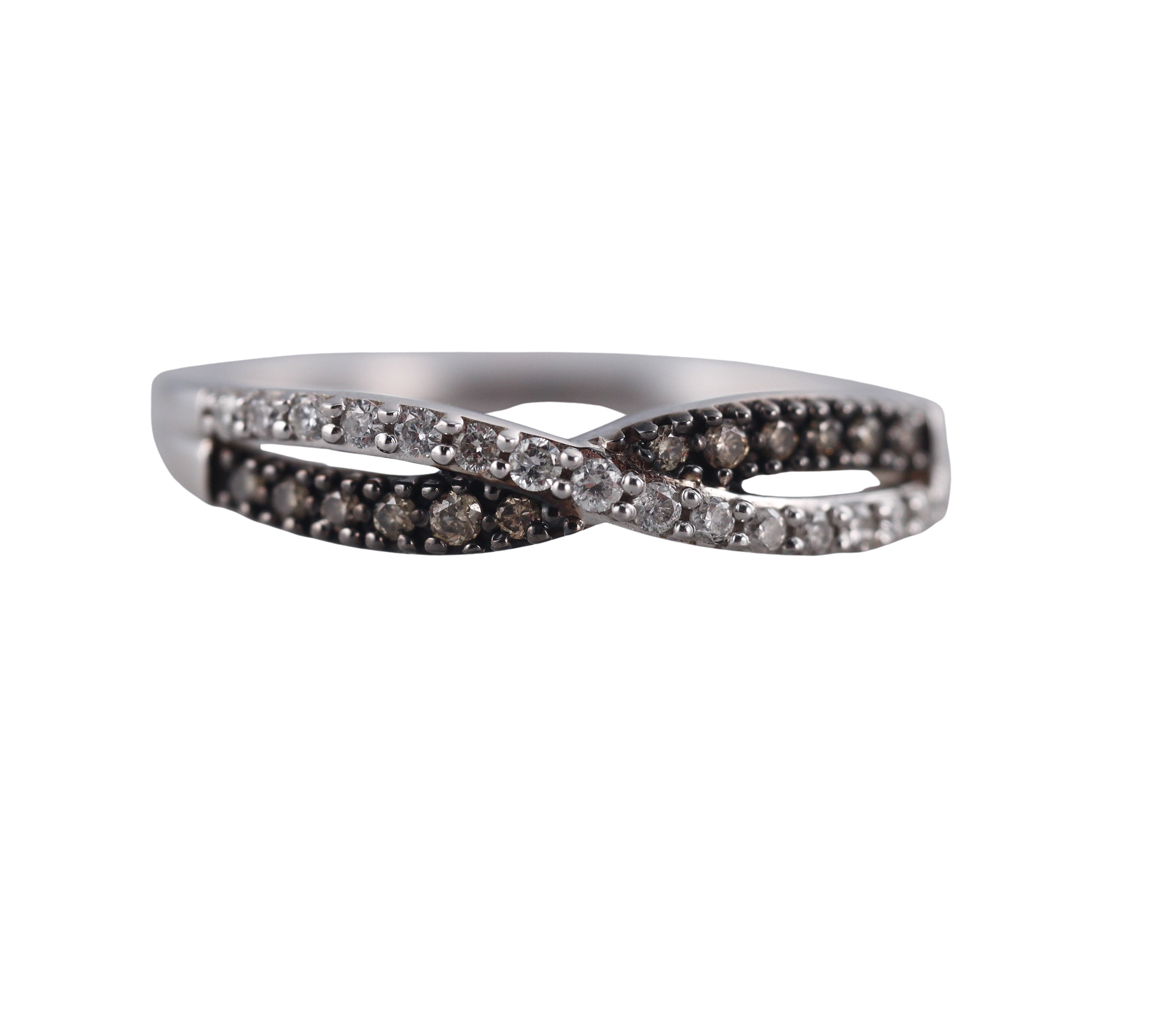 Kallati White Gold Fancy Diamonds Ring