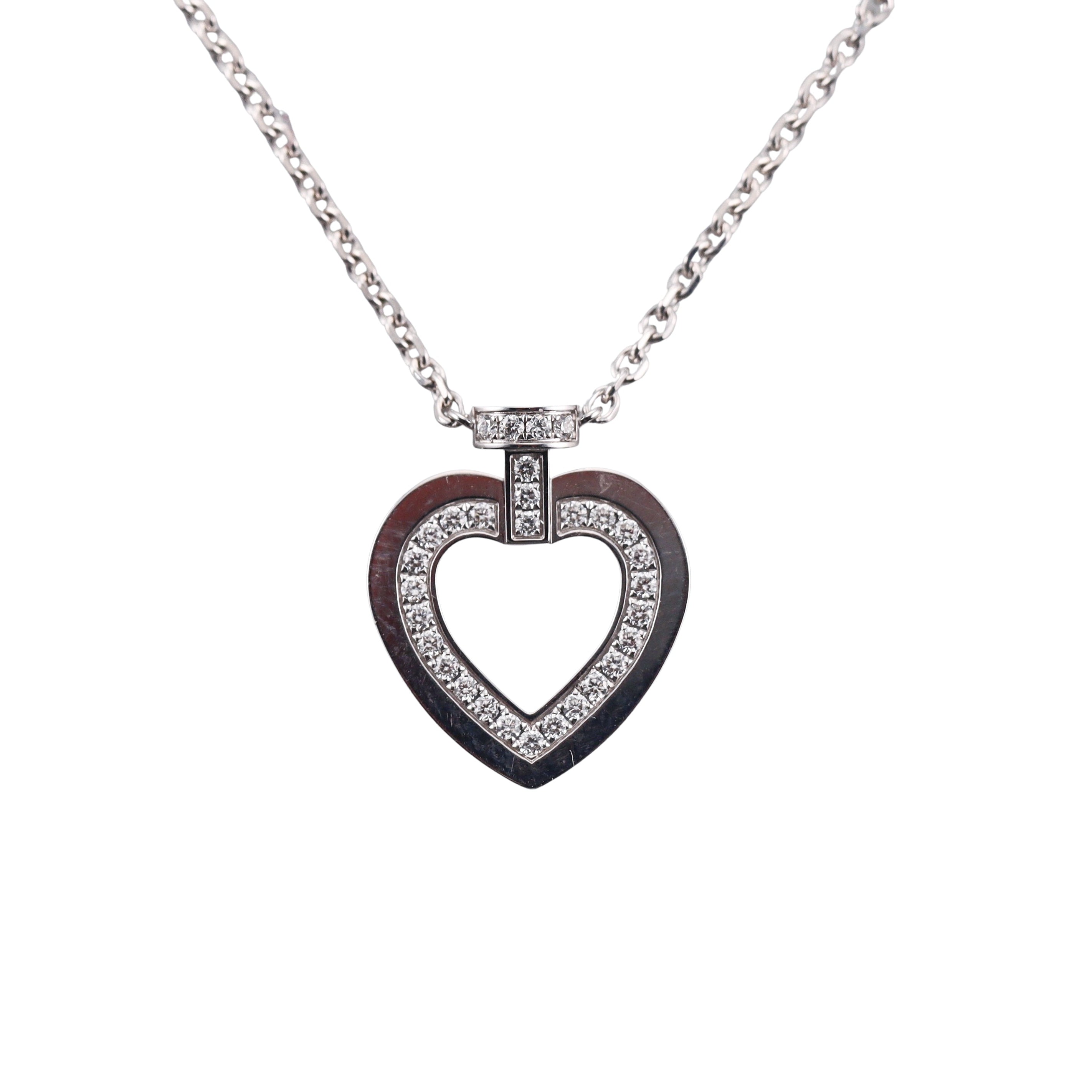 Fred Pretty Woman 18k White Gold Diamond Heart Necklace