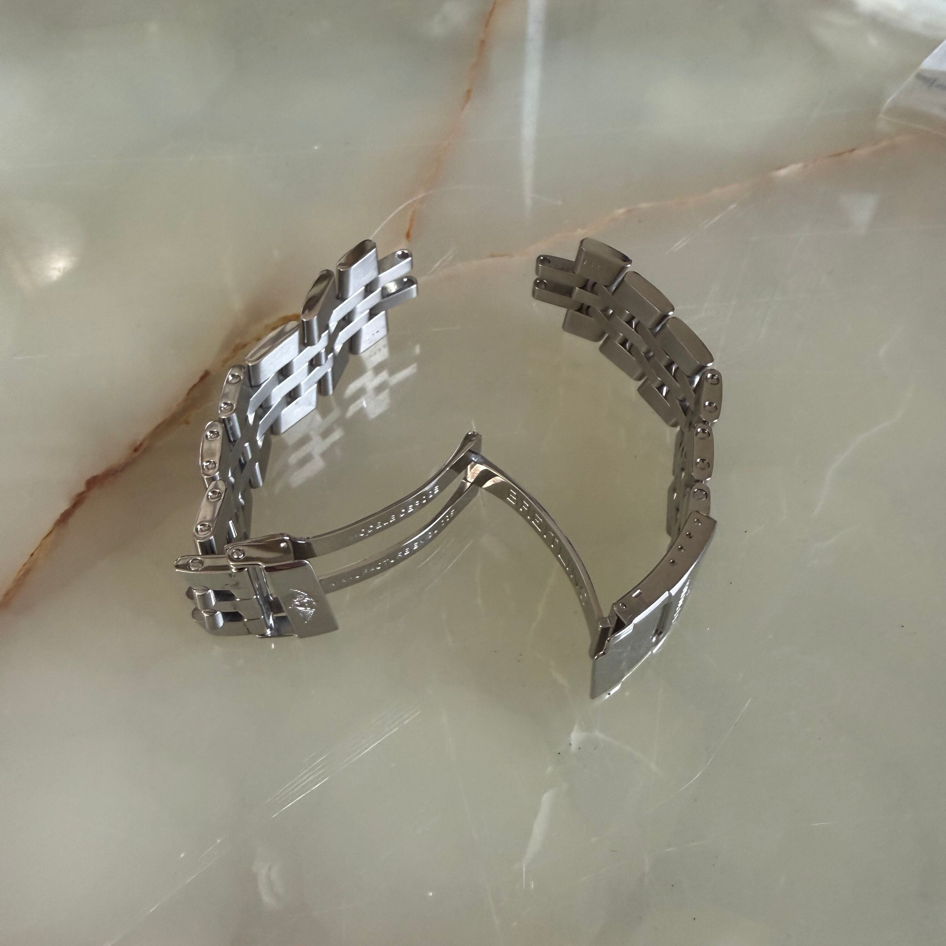 Authentic Breitling Stainless Steel 22mm Watch Bracelet S3906