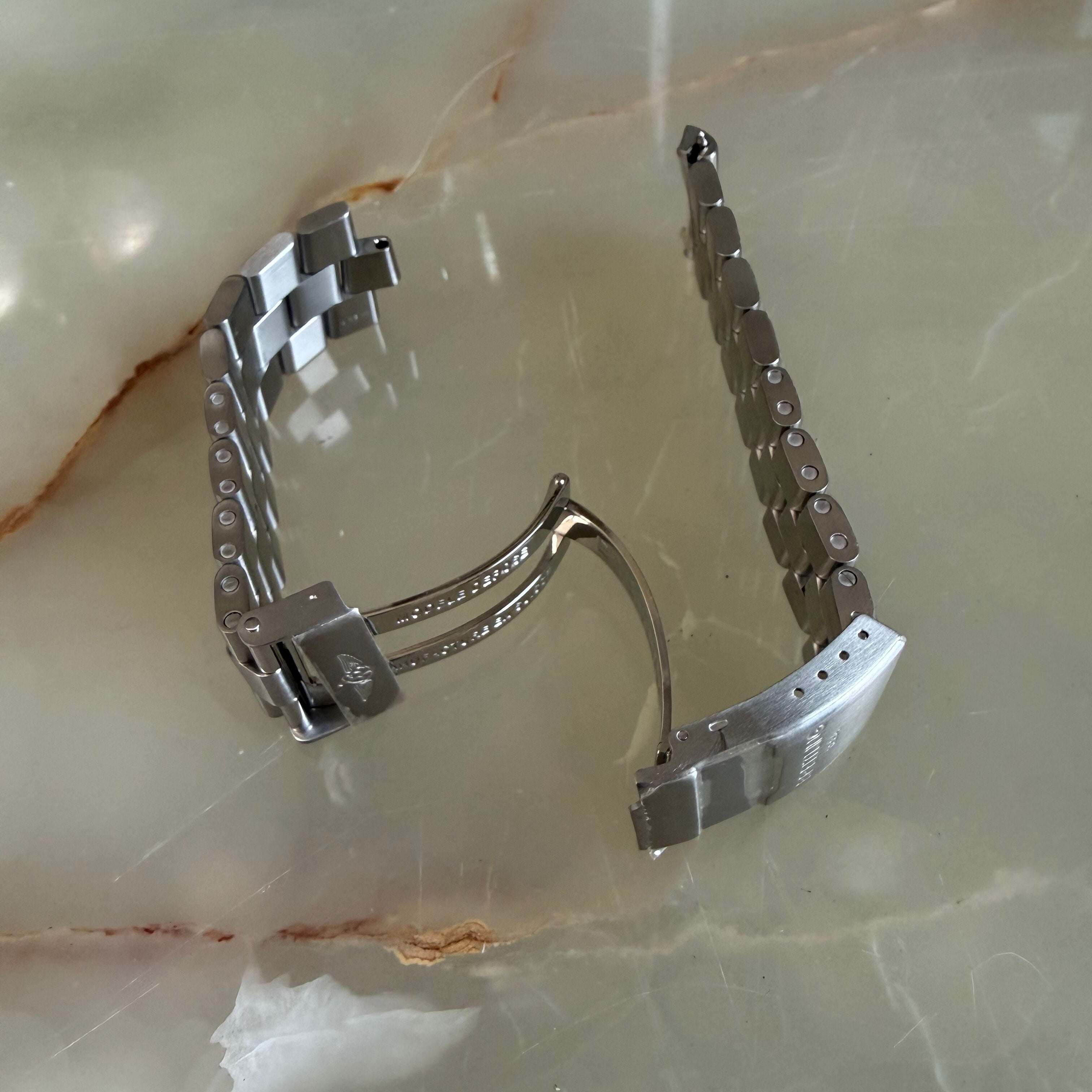 Authentic Breitling Stainless Steel 22mm Watch Bracelet W1311