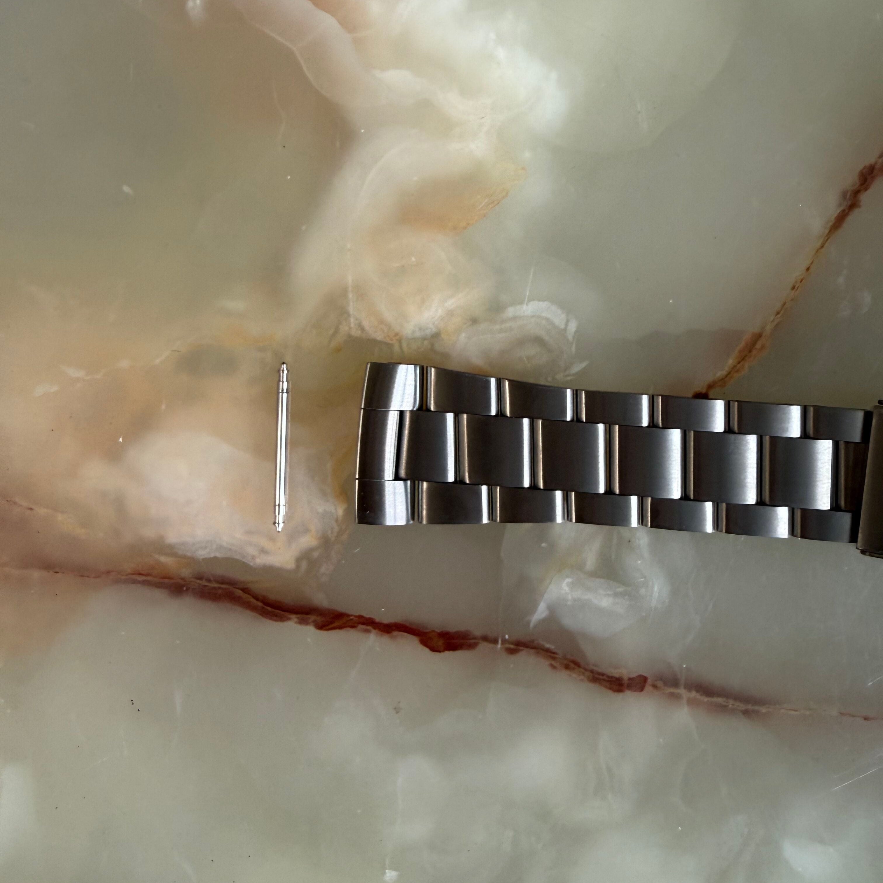 Authentic Breitling Stainless Steel 24mm Watch Bracelet W0815