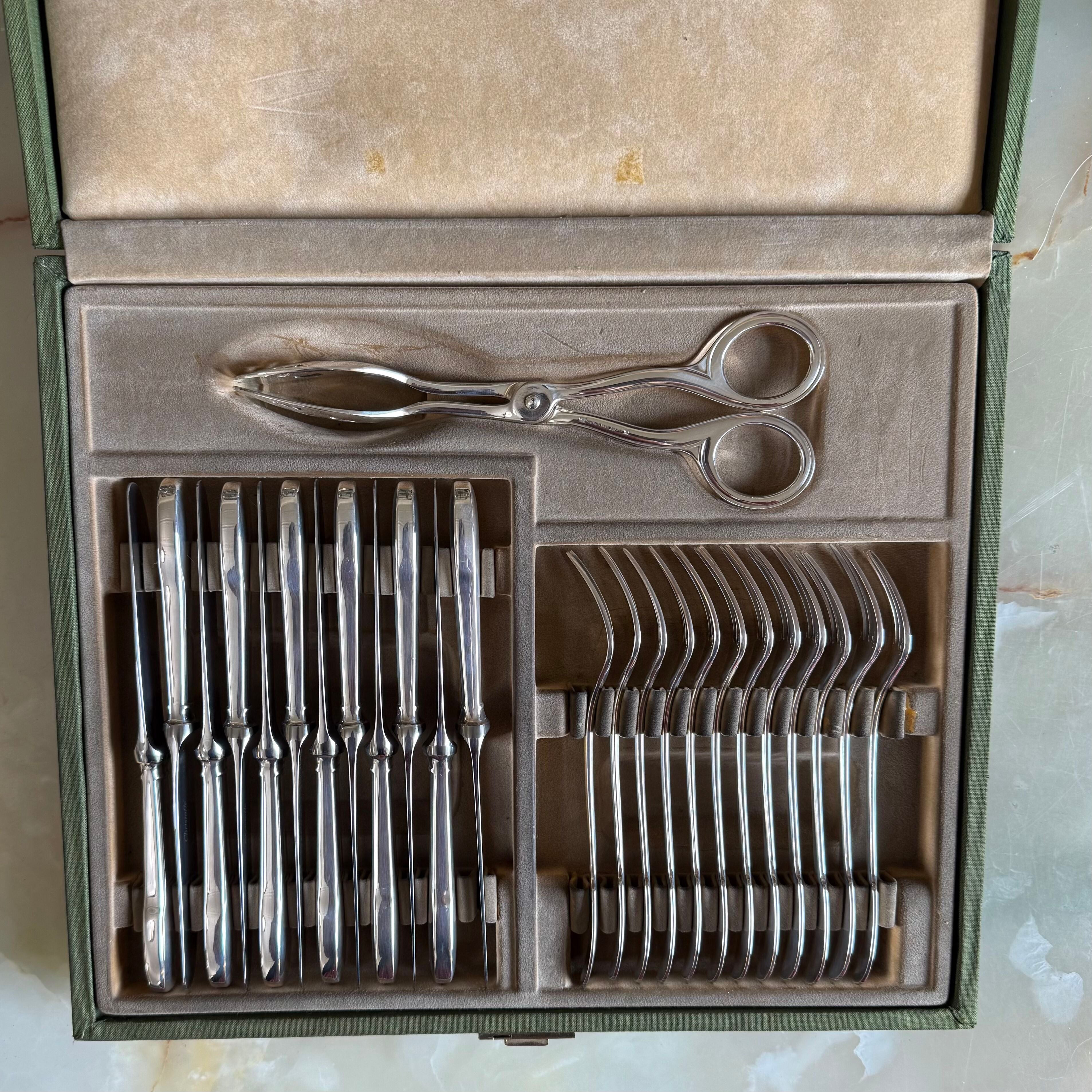25 pc Christofle Cluny Silver Plated Pastry Set 0016149