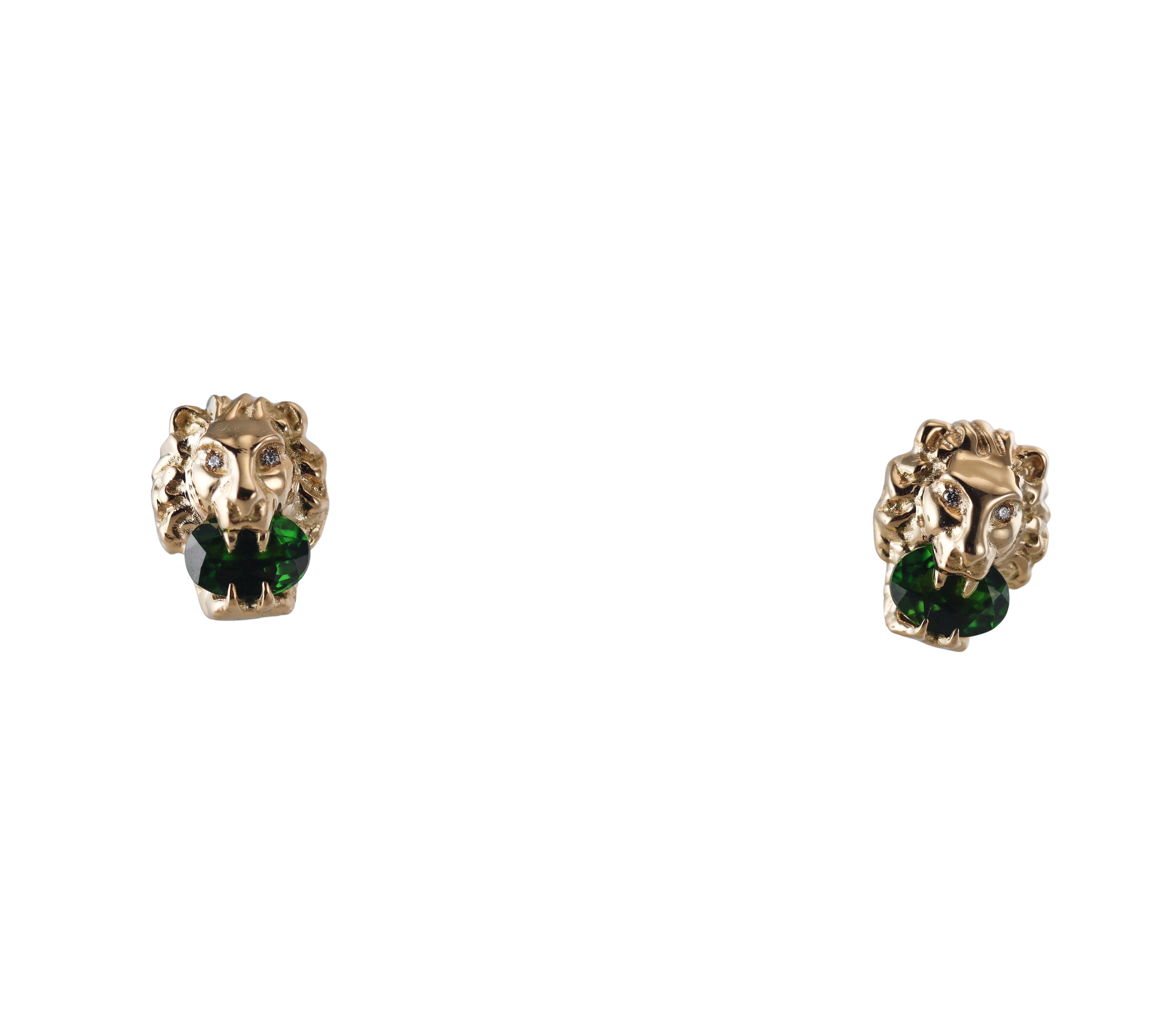 Gucci Lion Head Diopside Diamond 18k Gold Stud Earrings