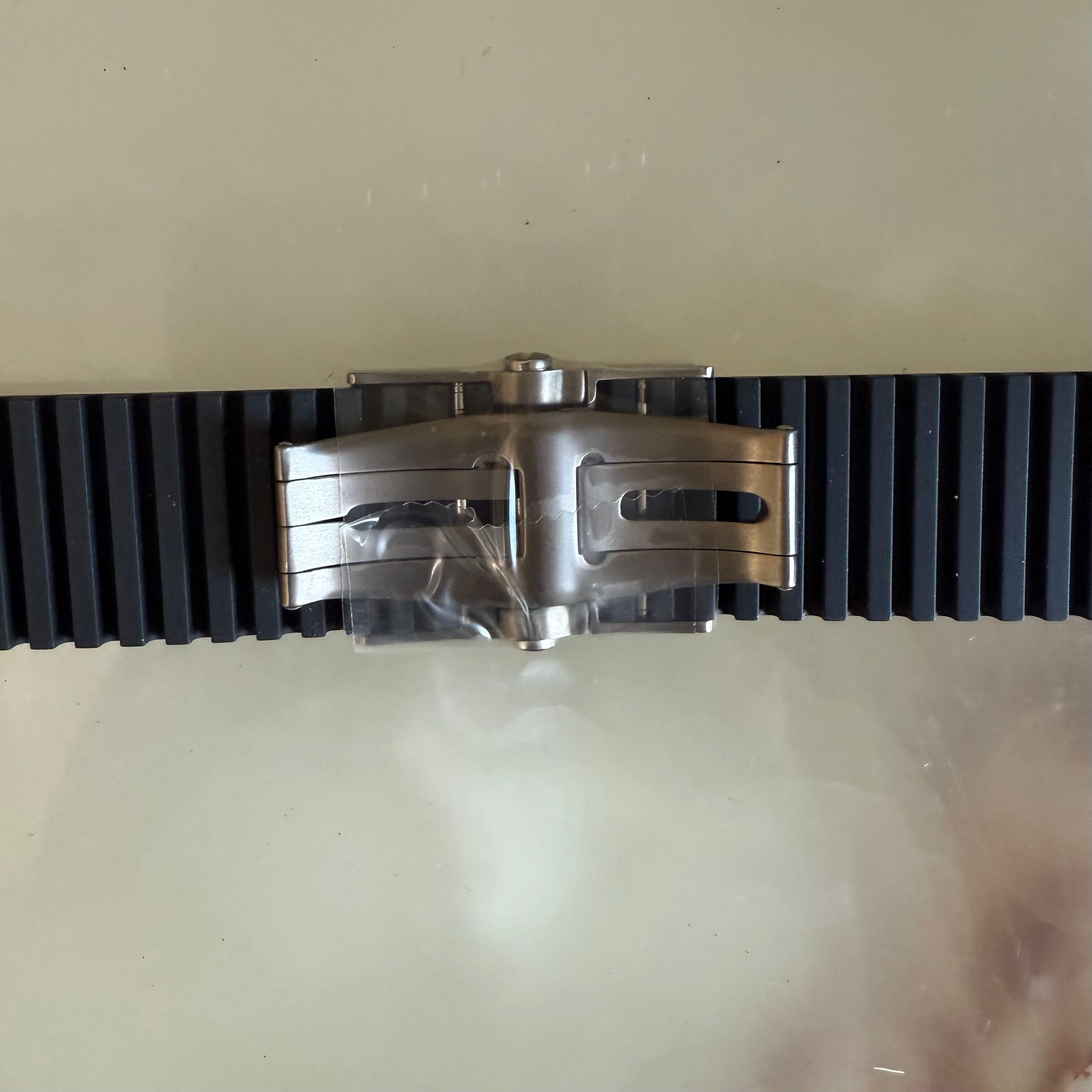 Authentic Ulysse Nardin Rubber Titanium Black Watch Strap Band 22mm w Deployant Clasp