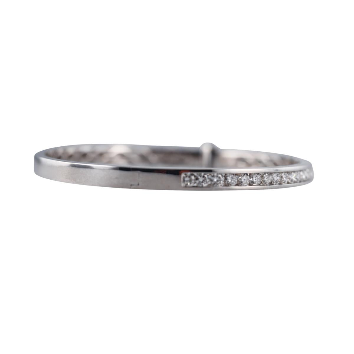 Memoire Channel Set Diamond 18k Gold Bangle Bracelet