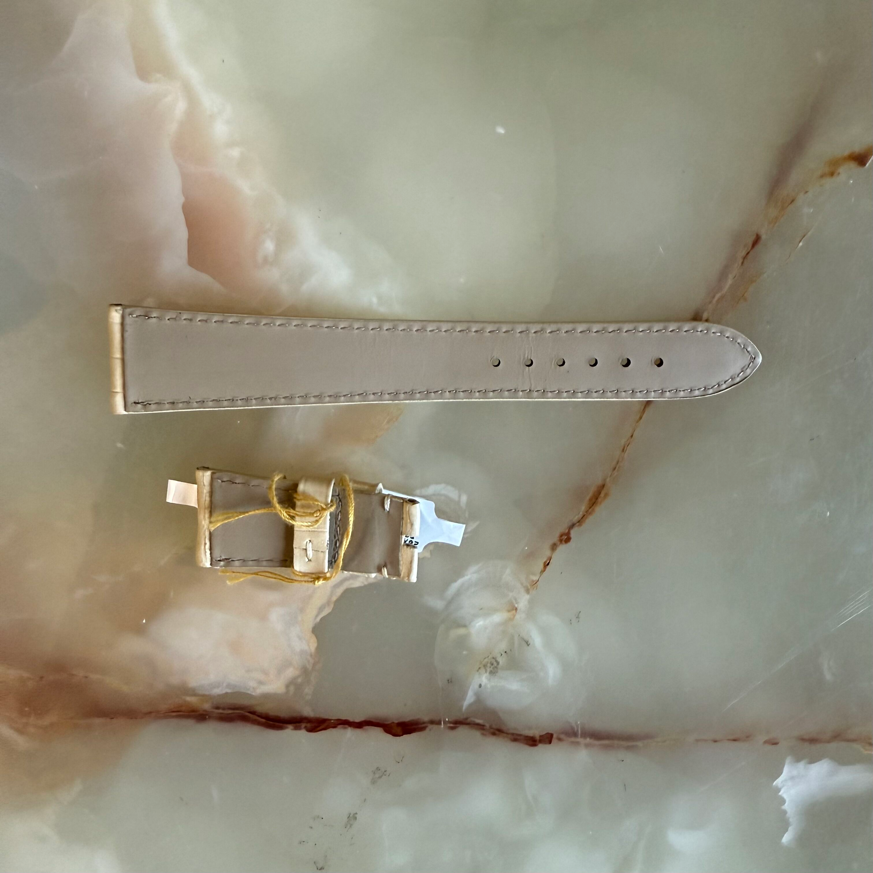 Genuine Crocodile Beige Watch Strap Band 20mm Padded & Stitched