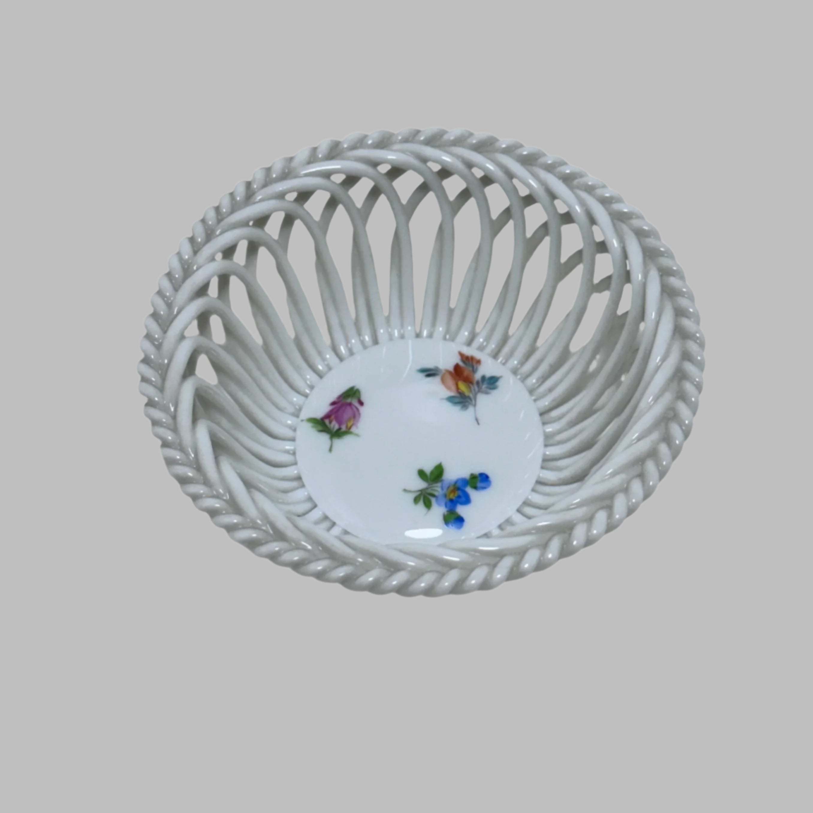 Herend Porcelain Chinese Bouquet Small Openwork Basket Bowl 7373/MF