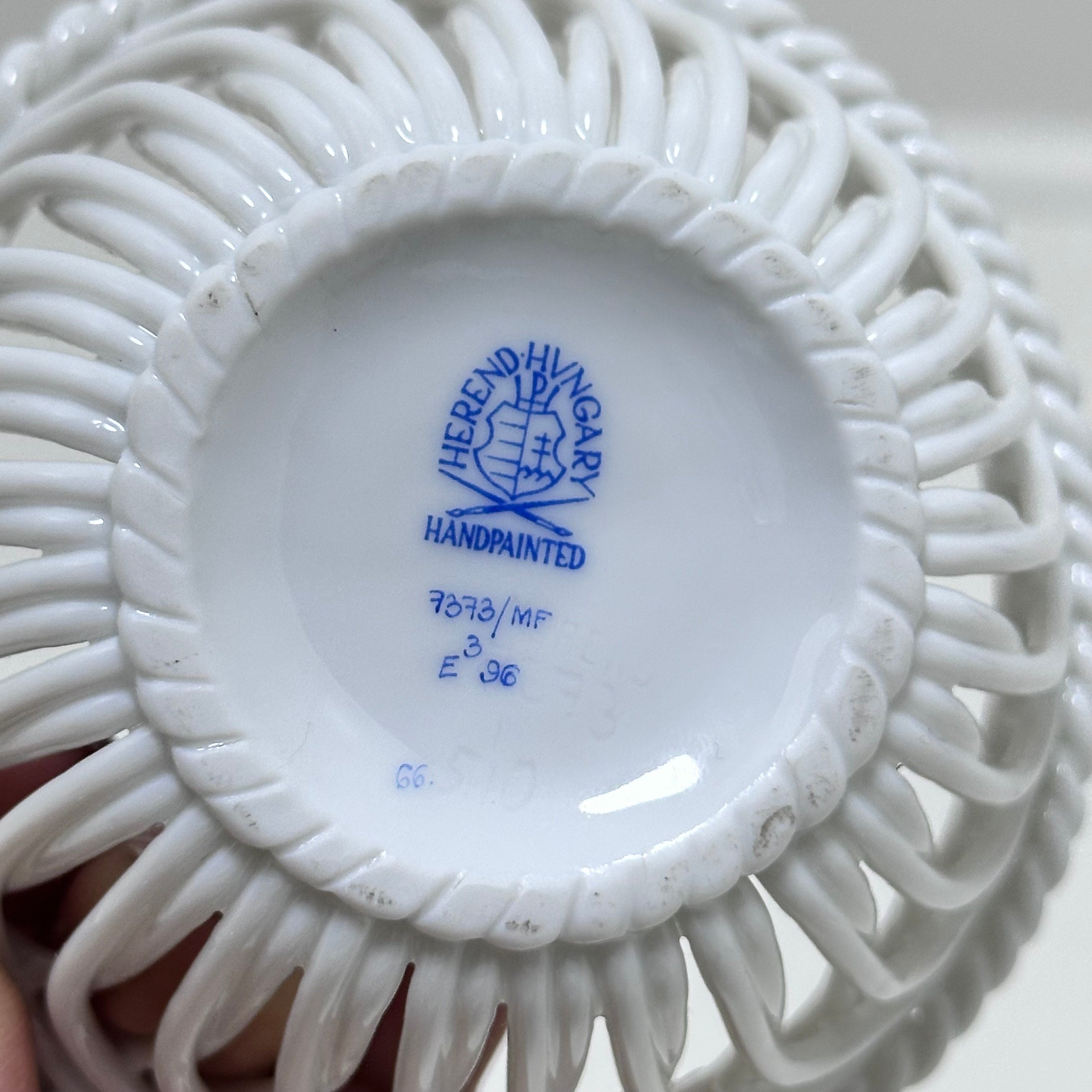 Herend Porcelain Chinese Bouquet Small Openwork Basket Bowl 7373/MF