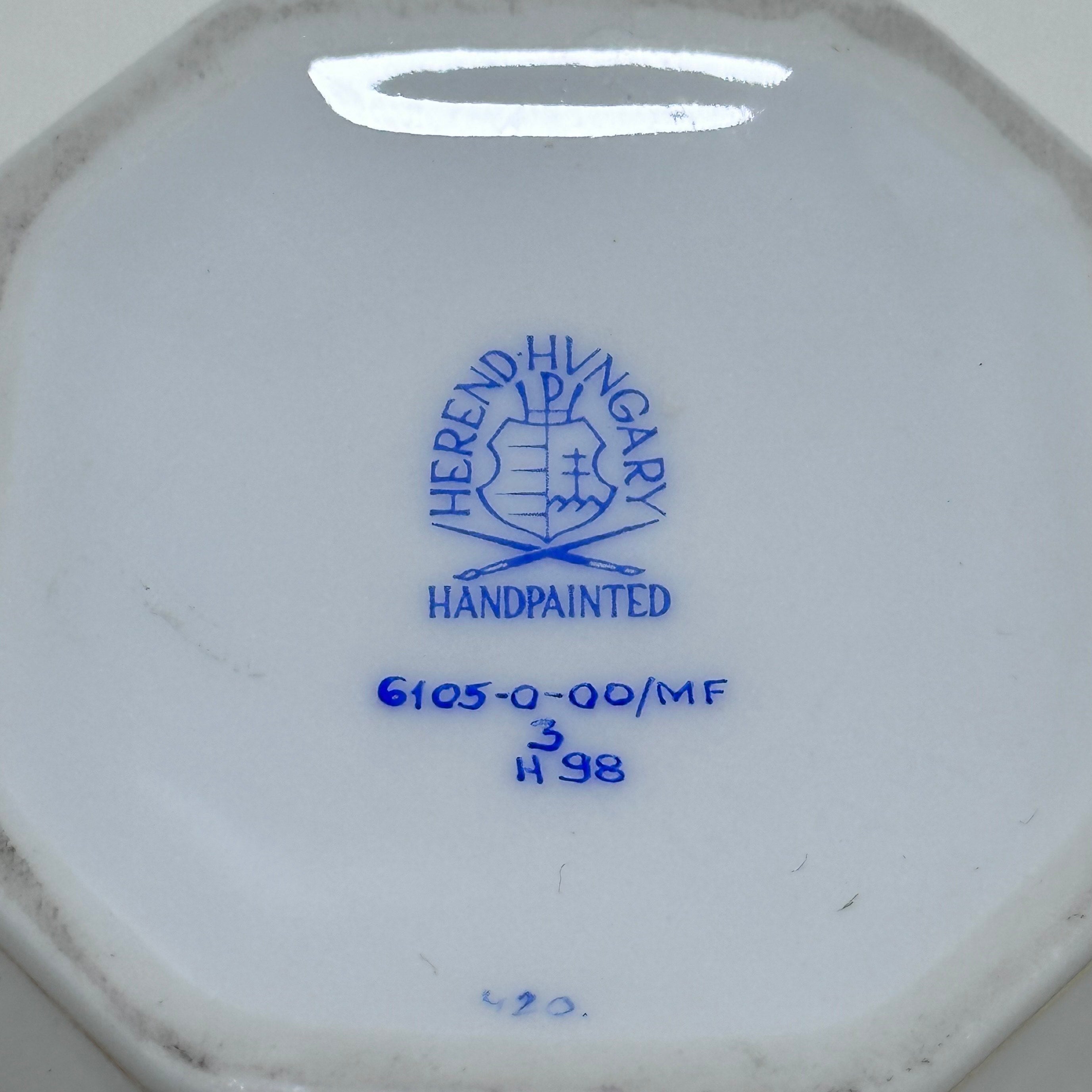 Herend Porcelain Chinese Bouquet Small Octagonal Trinket Box 6105000/MF