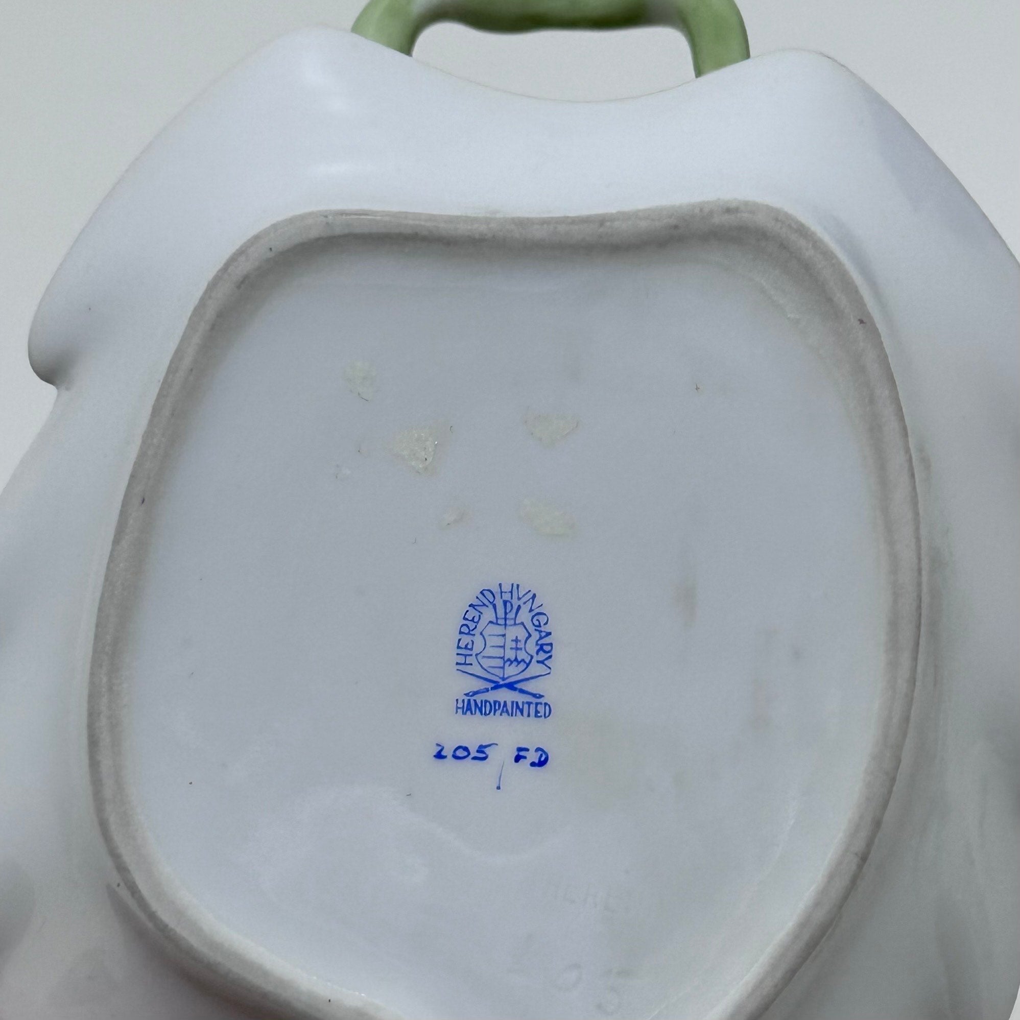 Herend Indian Basket Porcelain Miniature Handled Leaf Dish 205/FD