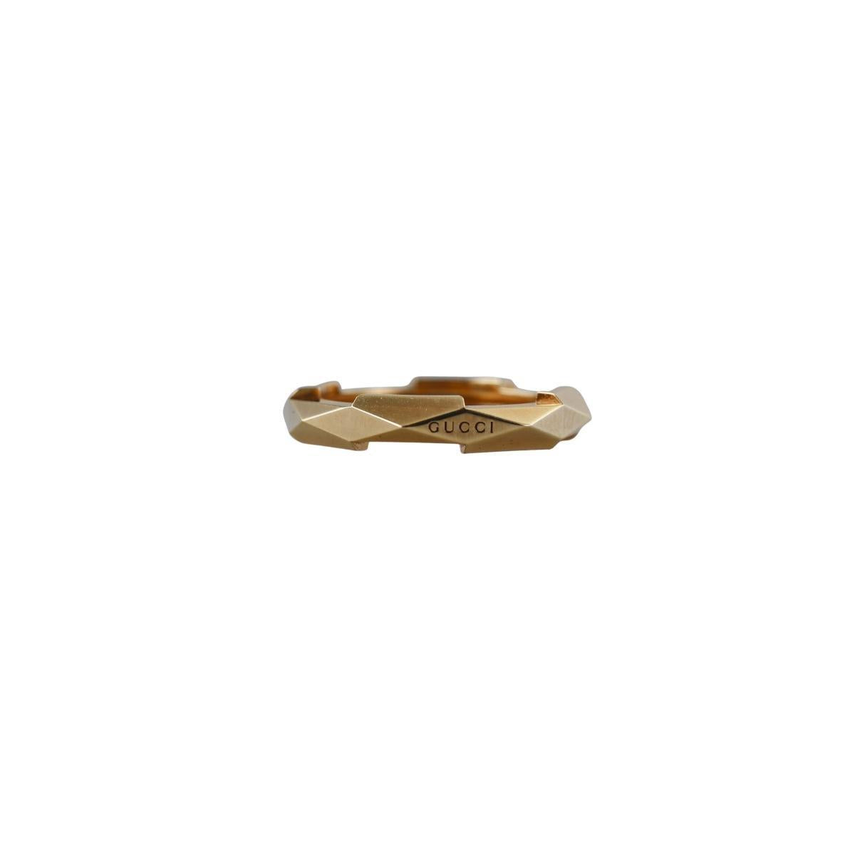 Gucci Link to Love 18K Gold Studded 4mm Band Ring