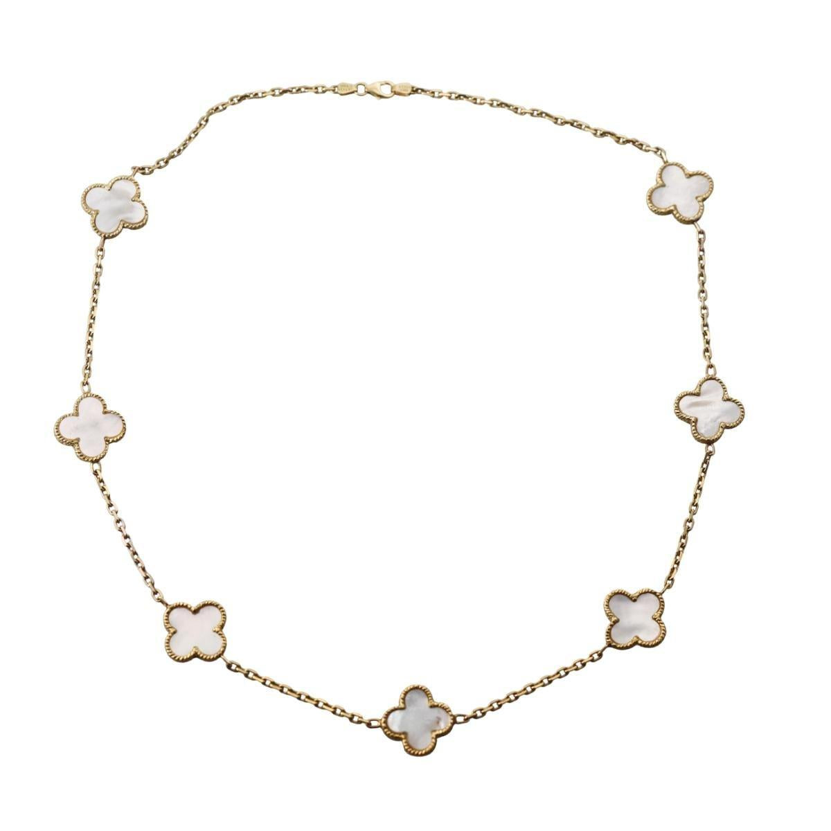 18k Yellow Gold Mother of Pearl Clover Necklace