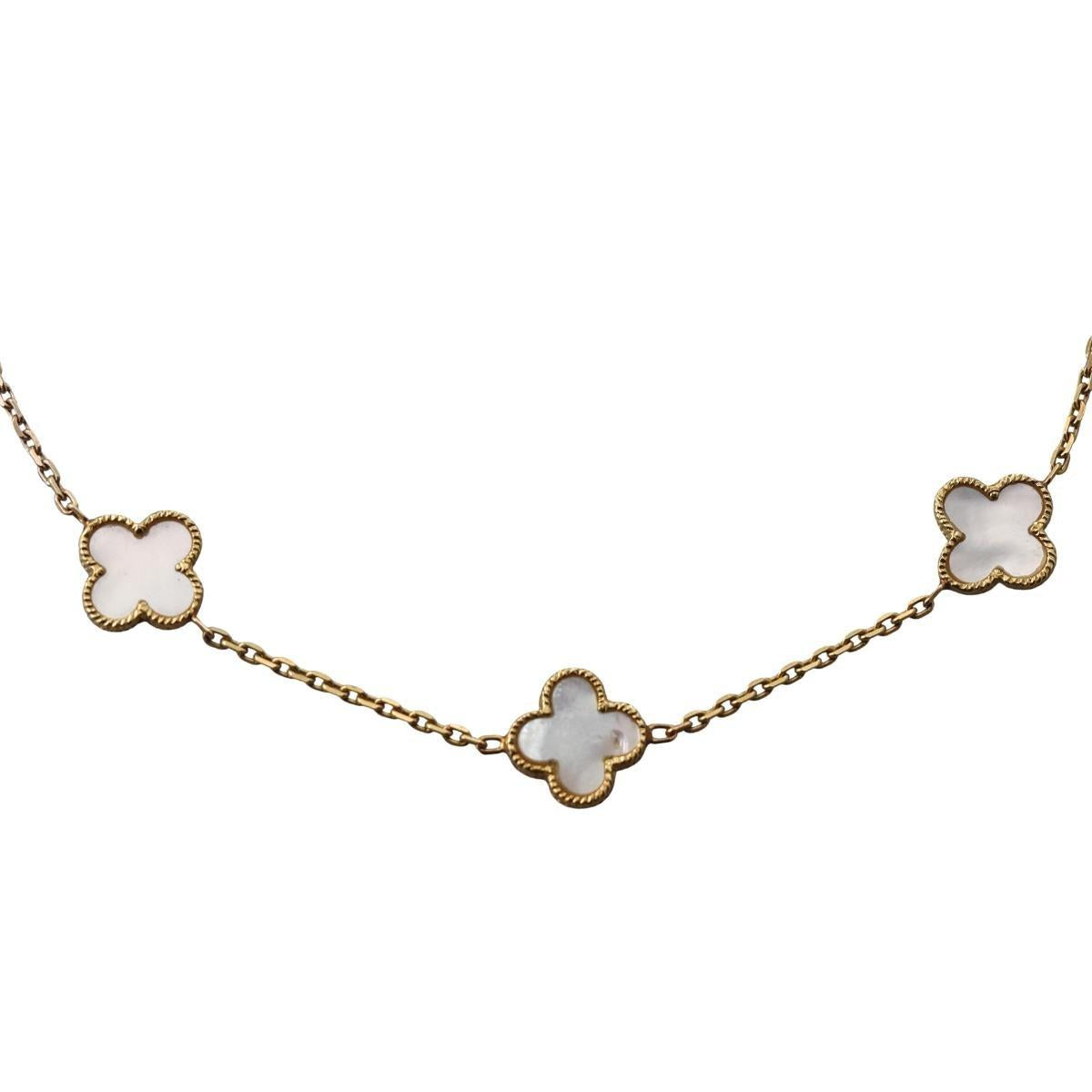 18k Yellow Gold Mother of Pearl Clover Necklace