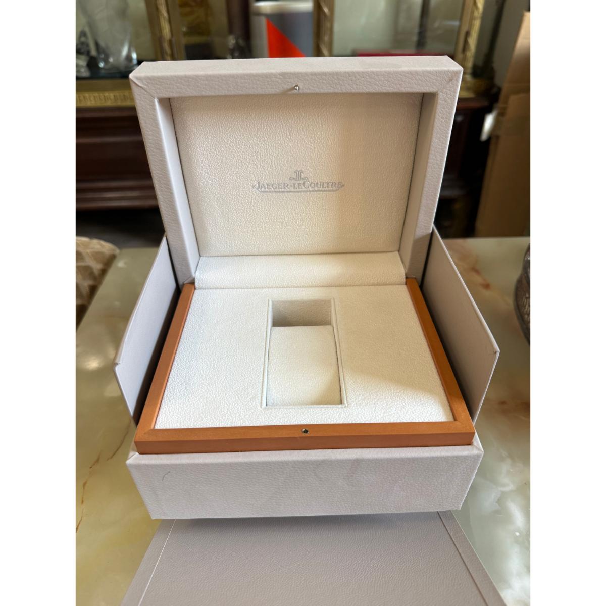 Jaeger LeCoultre Master Calendar Moonphase Automatic Watch 147.8.41.S