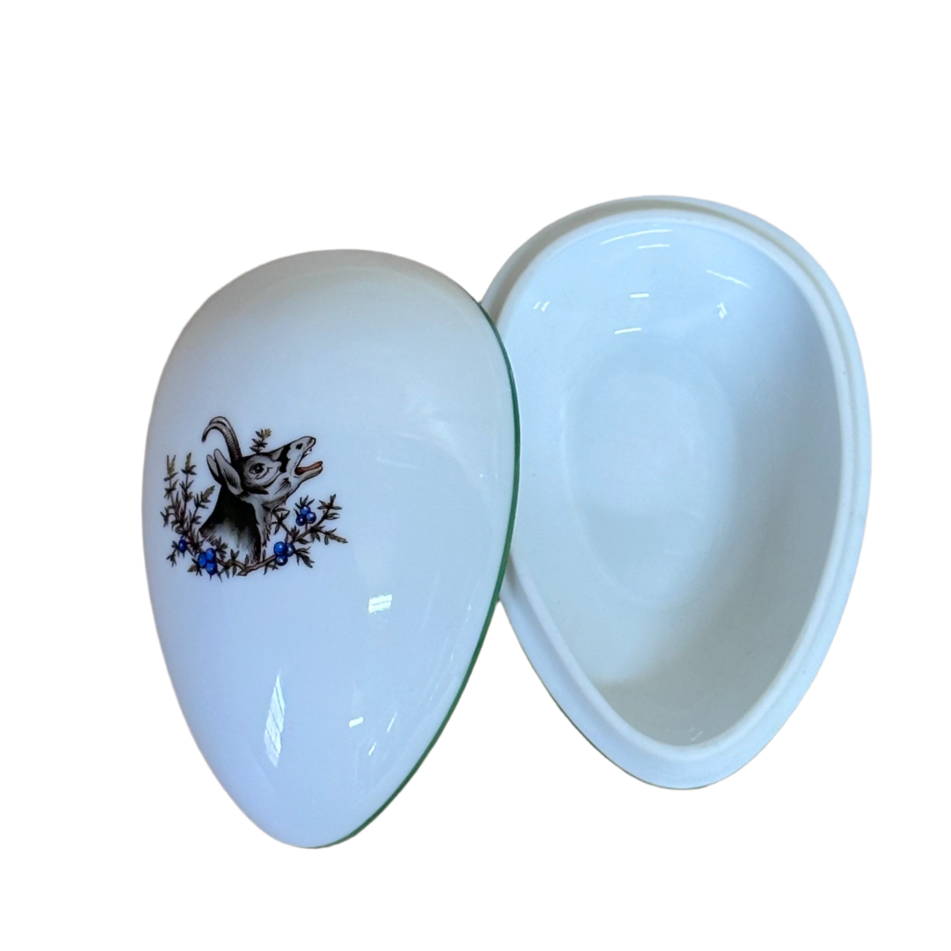 Herend Porcelain Forest Animals Egg Box & Lid 6052/CHT J 94