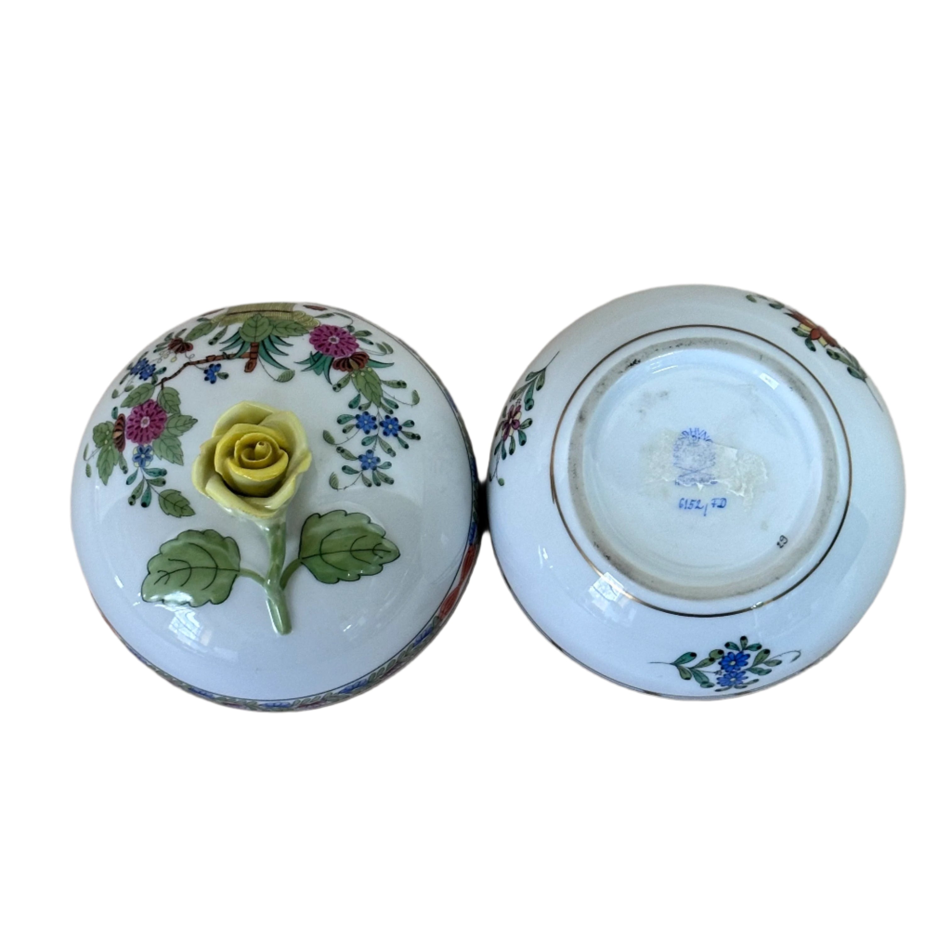 Herend Indian Basket Yellow Rose Porcelain Box & Lid 6152/FD