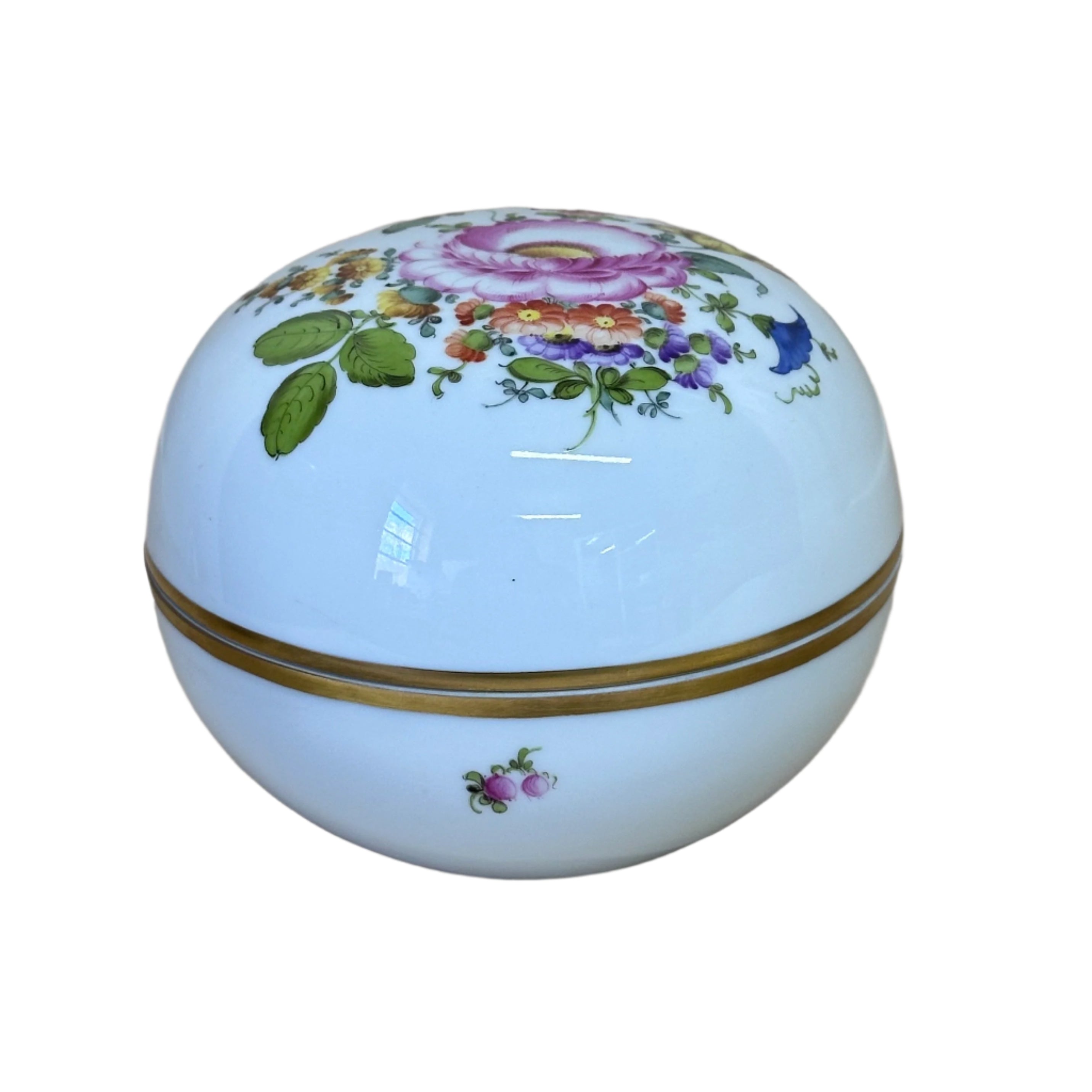 Herend Bouquet of Herend Flower Porcelain Round Box & Lid 6031/BHR