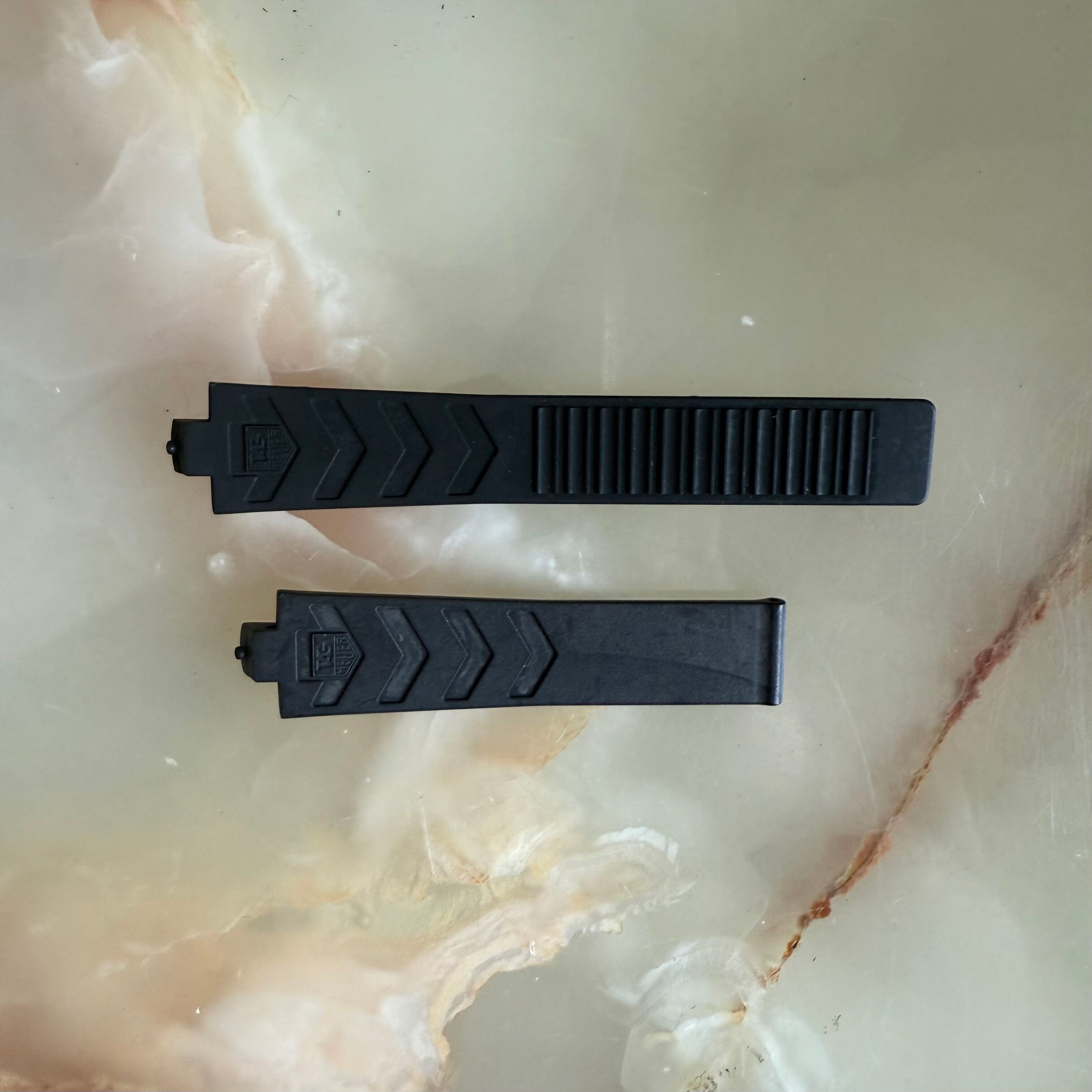 Authentic TAGHeuer Black Rubber Watch Strap Band 17mm