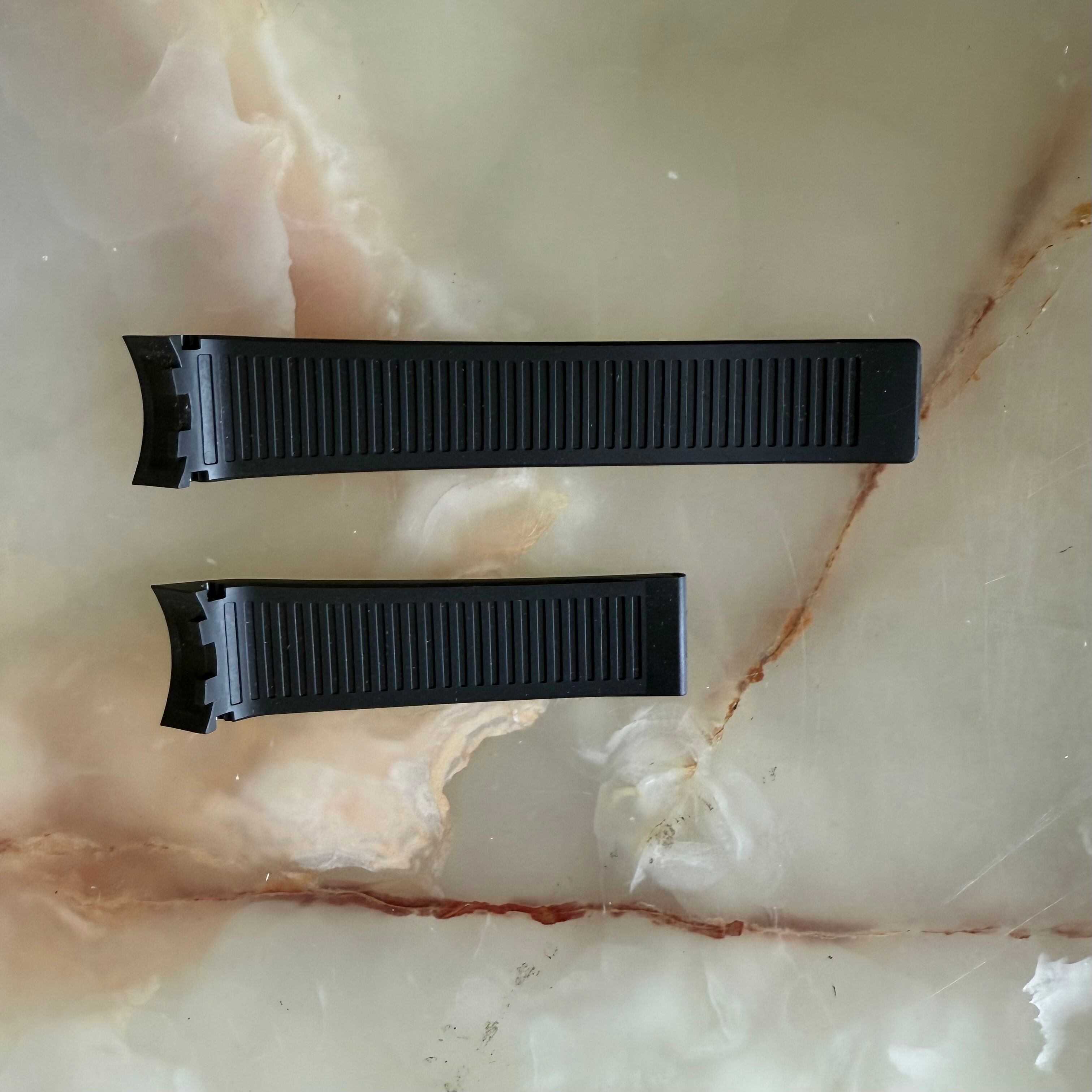 Authentic TAG Heuer SLR Calibre S Black Rubber Watch Strap Band 24mm