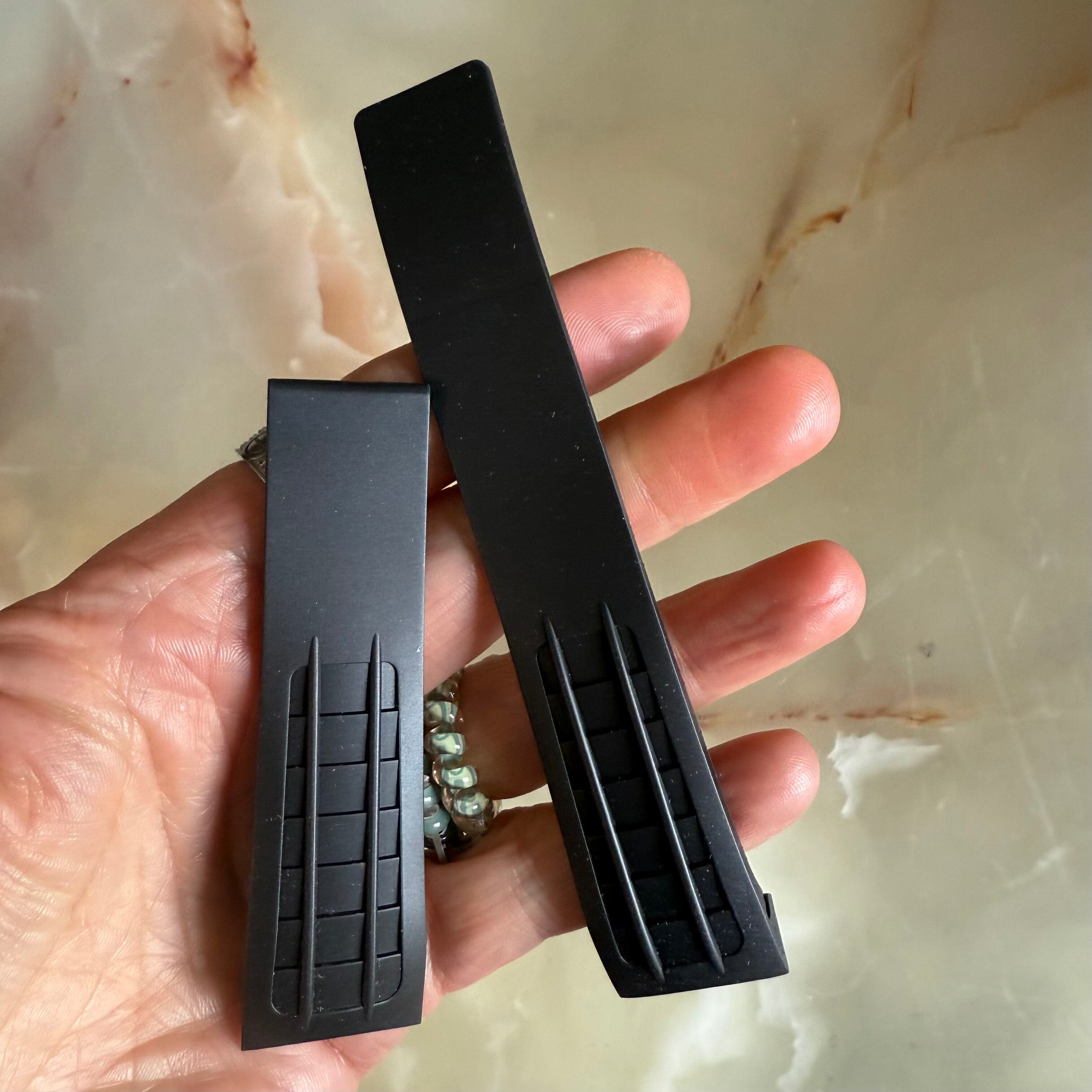 Authentic TAG Heuer SLR Calibre S Black Rubber Watch Strap Band 24mm