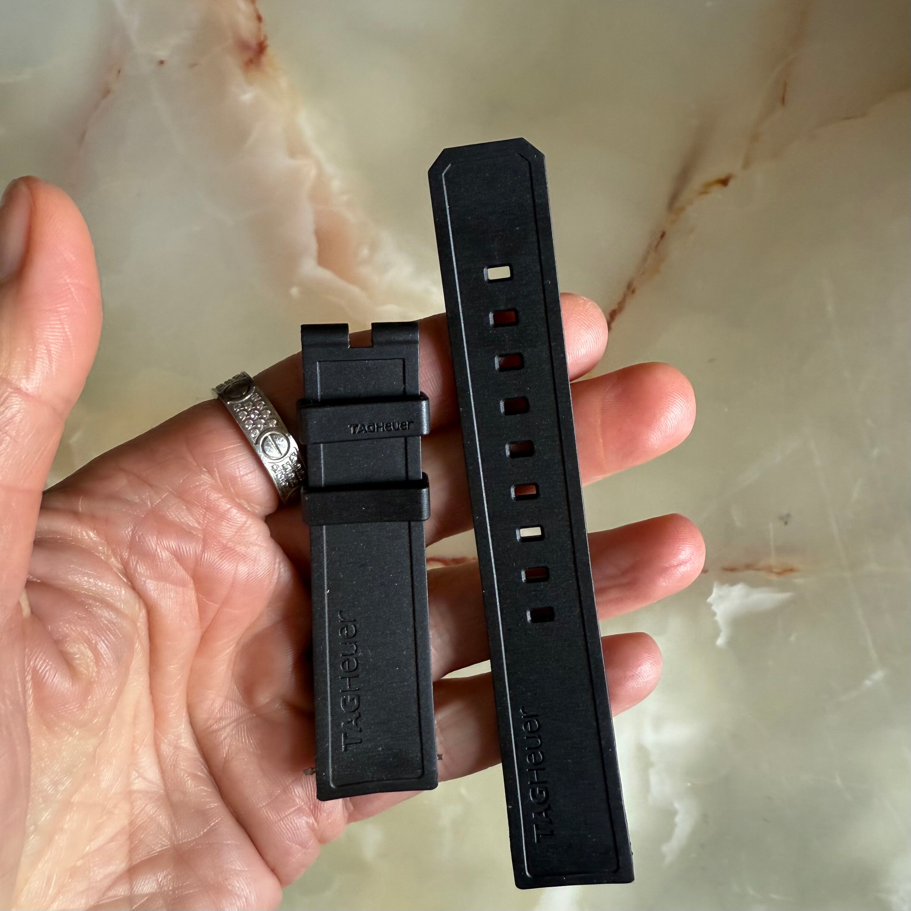 Authentic TAG Heuer Black Rubber Watch Strap Band 20mm FT8009