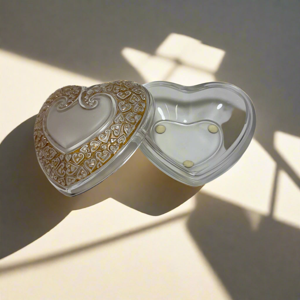 Lalique Crystal Boite Coeur Box 10591