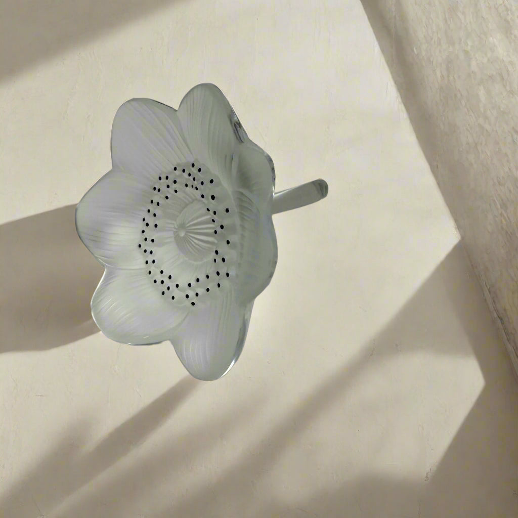 Lalique Crystal Motif Anemone Figurine 1161400