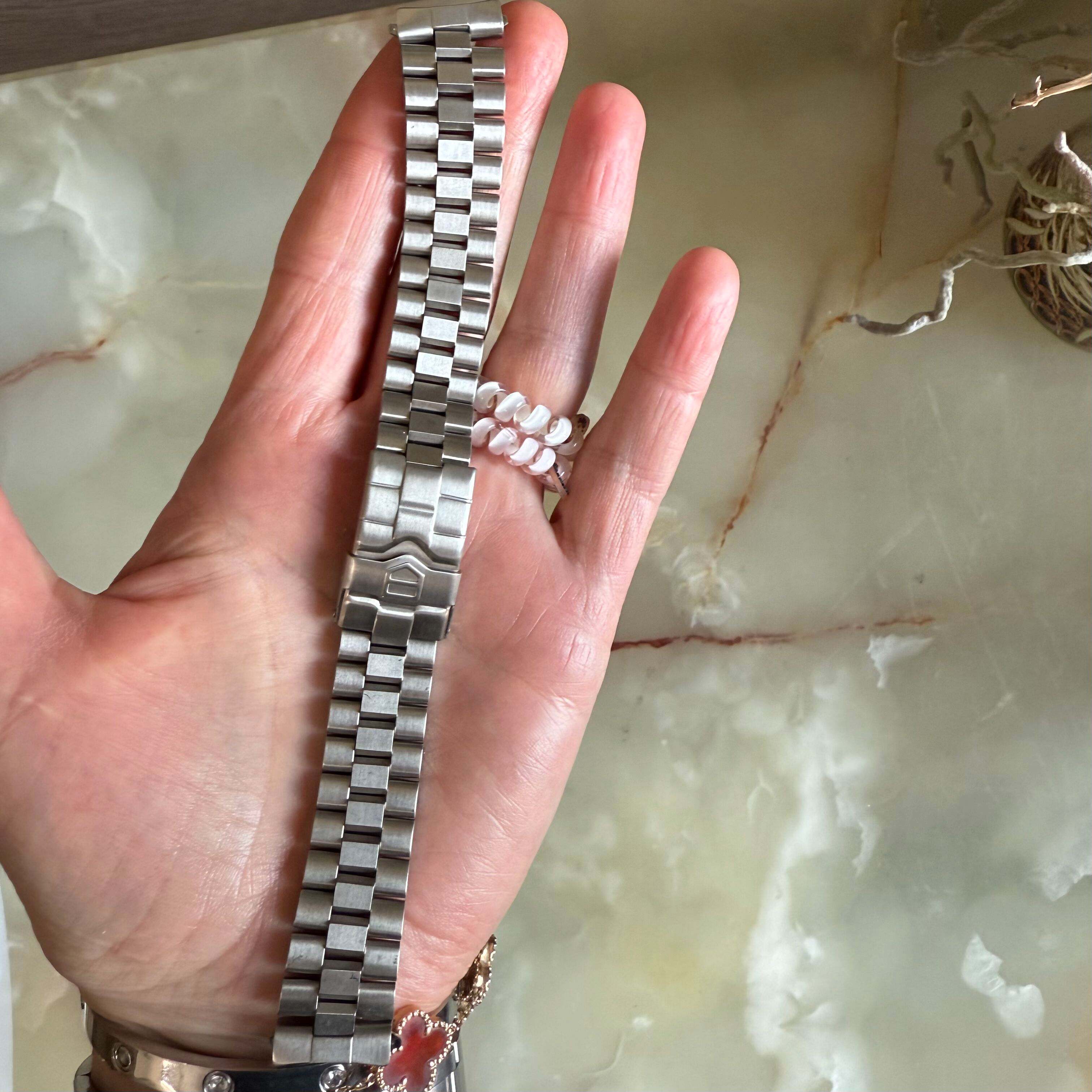 Authentic TAG Heuer Classic 2000 Stainless Steel Bracelet 18mm BA0318