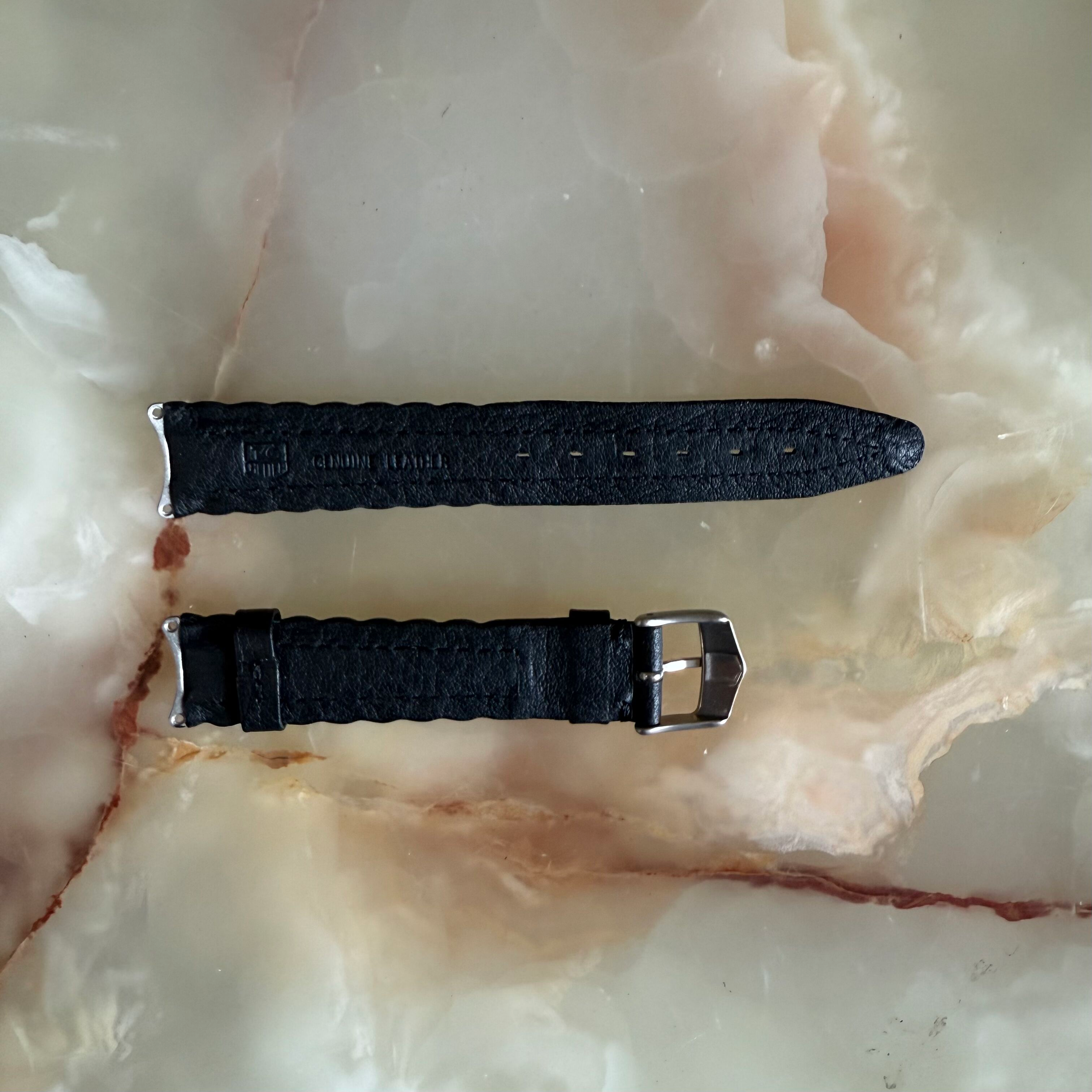 Authentic TAG Heuer 6000 Black Leather Watch Strap Band 18mm with Buckle BC0654