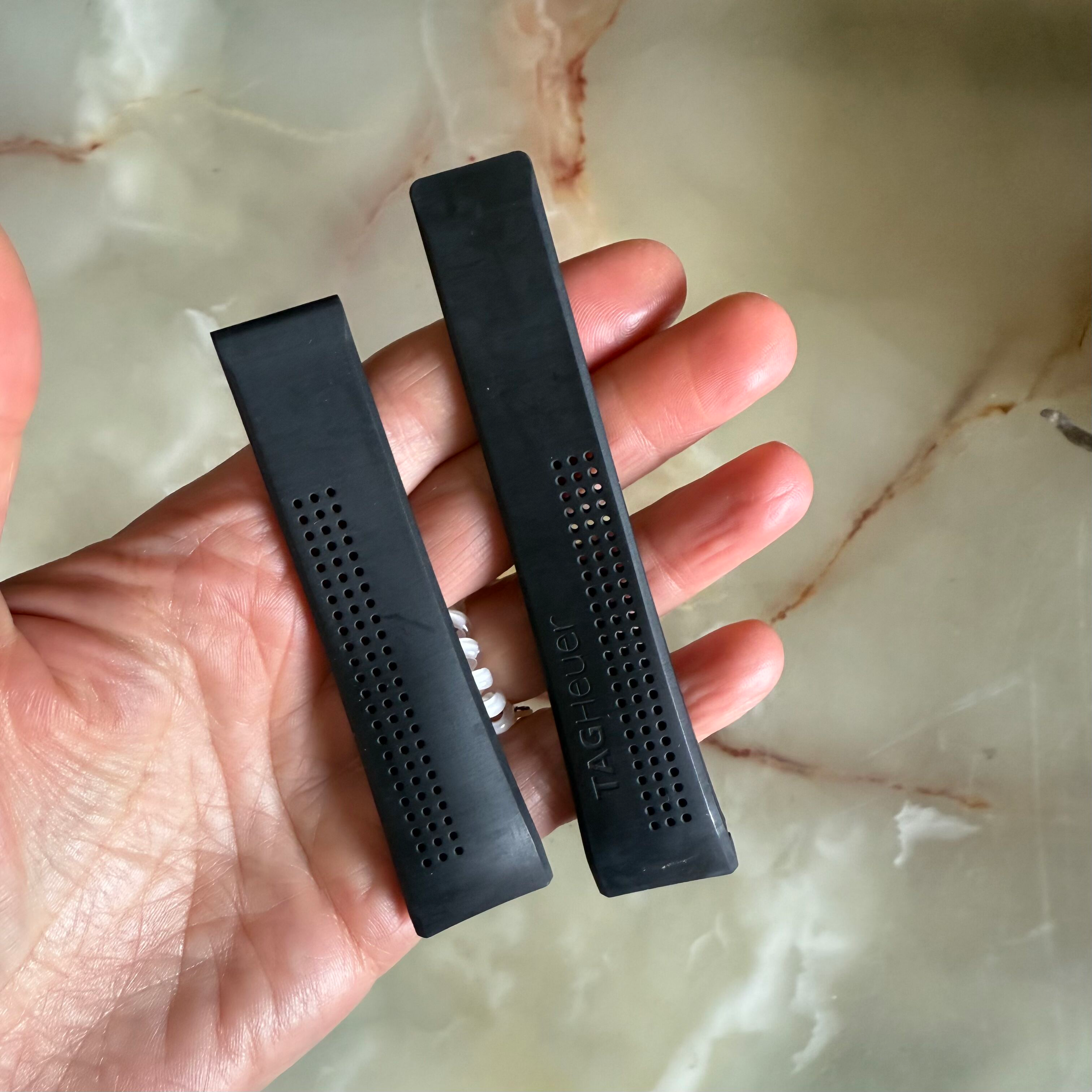 Authentic TAG Heuer Aquaracer Black Rubber Watch Strap Band 22mm FT6012