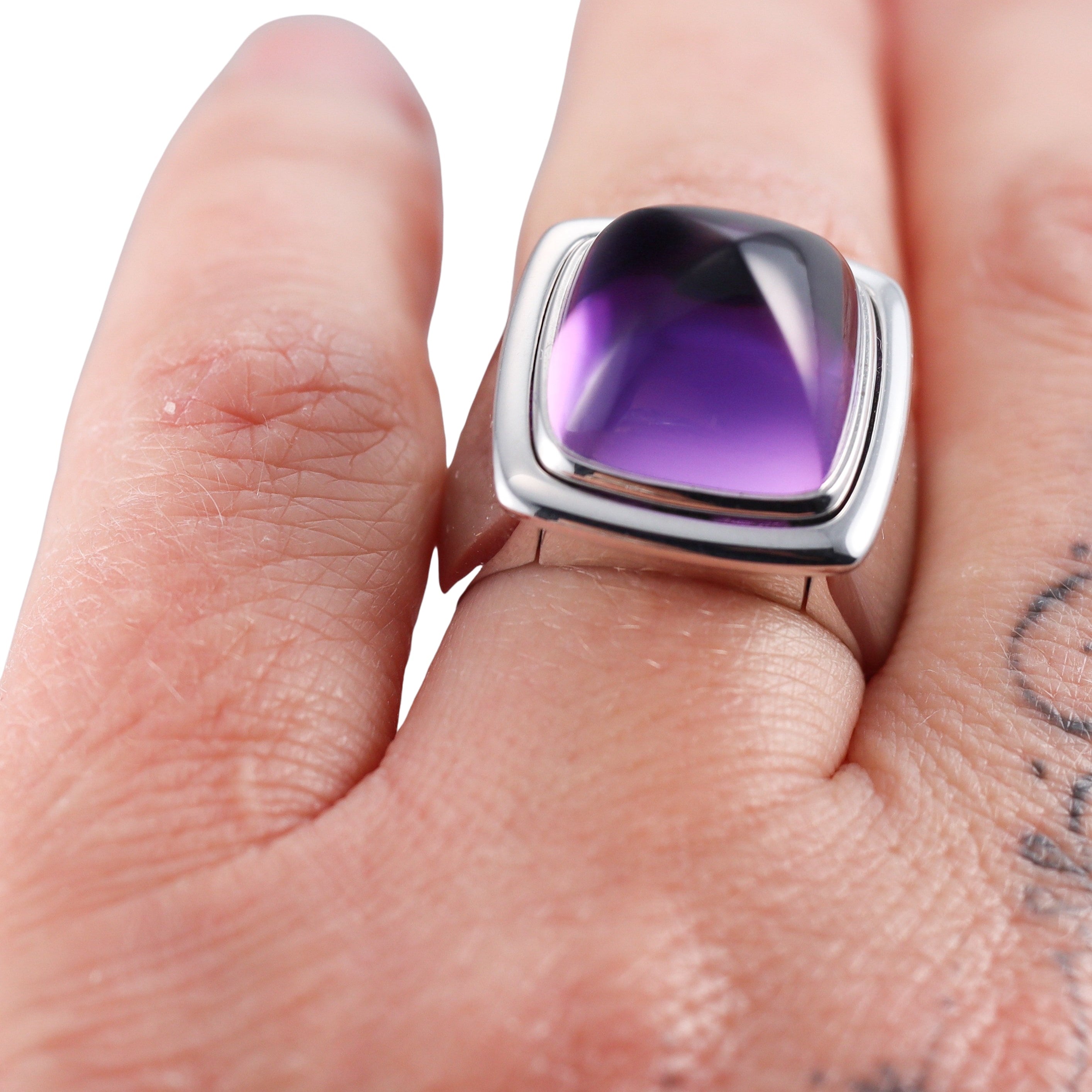 Fred Paris Pain de Sucre 18k White Gold Amethyst Ring Large Model