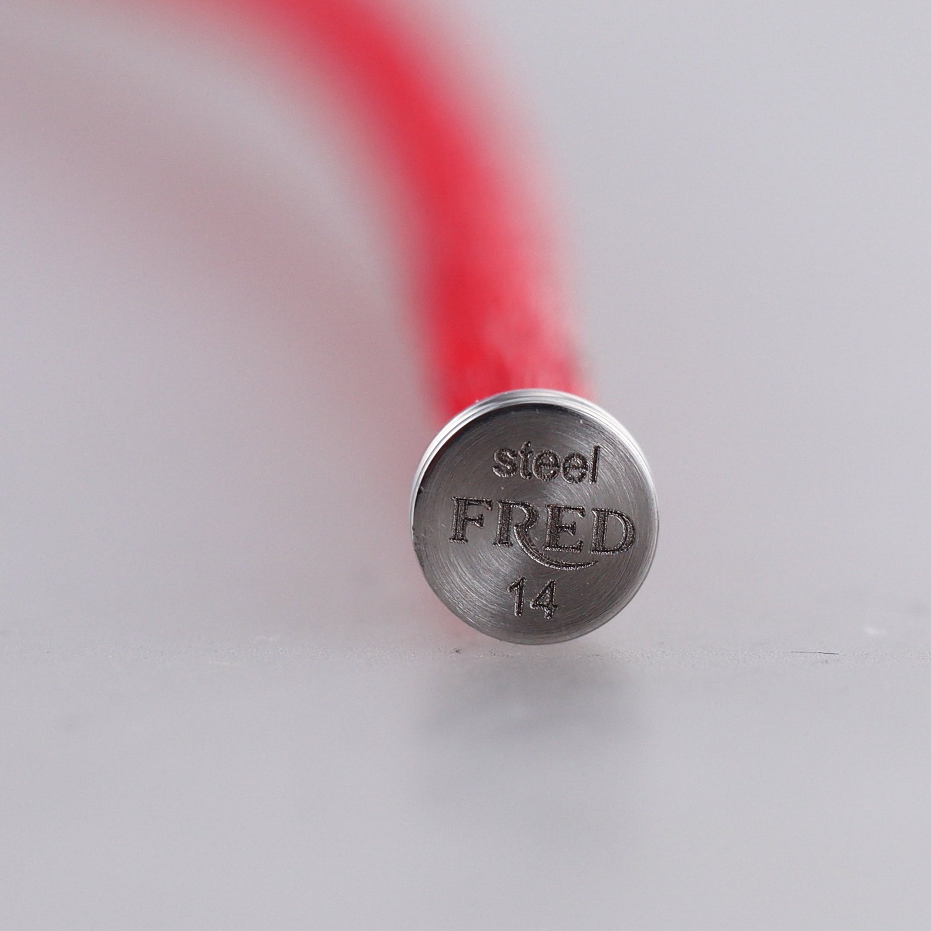 Fred Force 10 Bracelet Red Cable Small QA-124