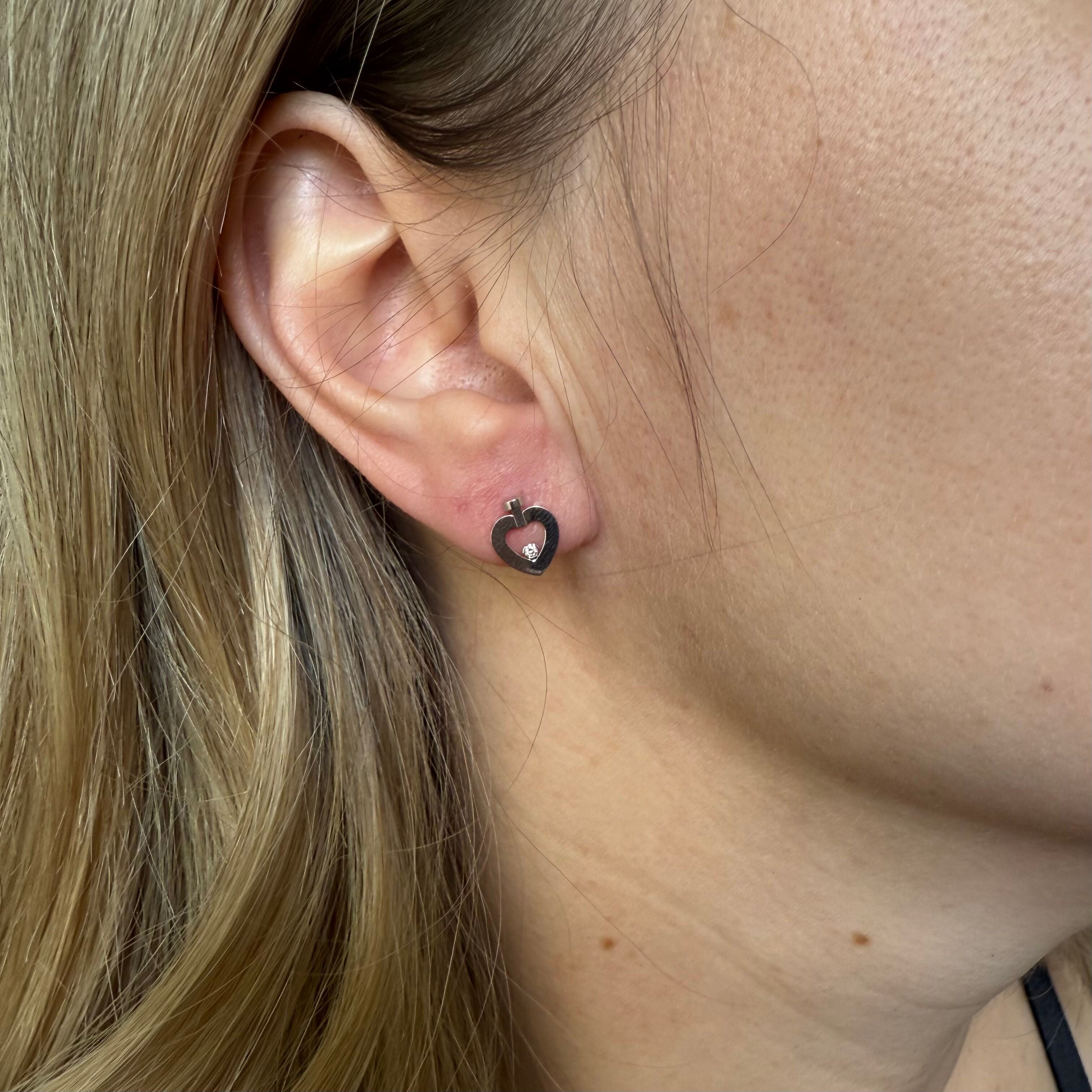 Fred Pretty Woman 18k White Gold Diamond Heart Stud Single Earring