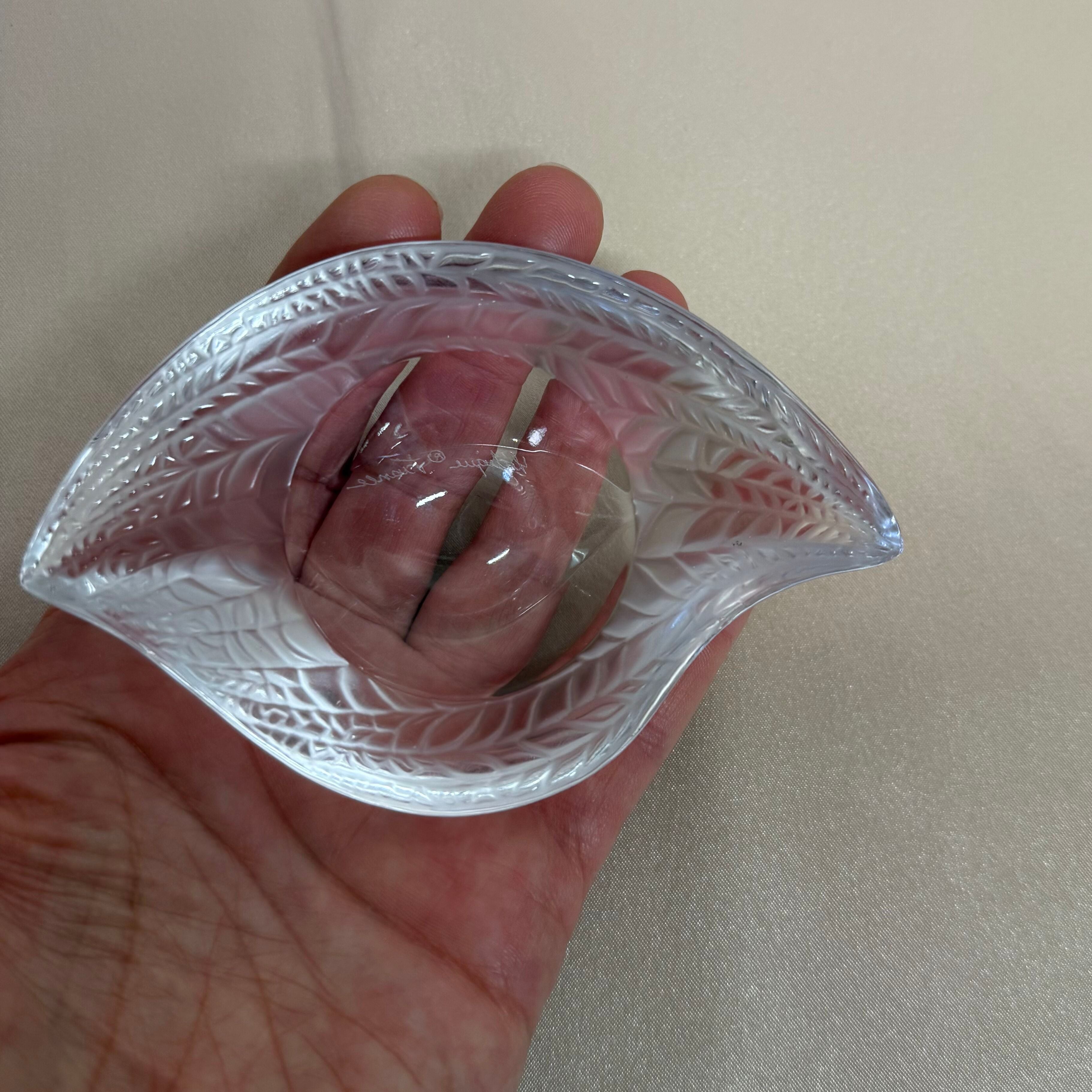 Lalique Crystal Eye Jewelry Tray 111600